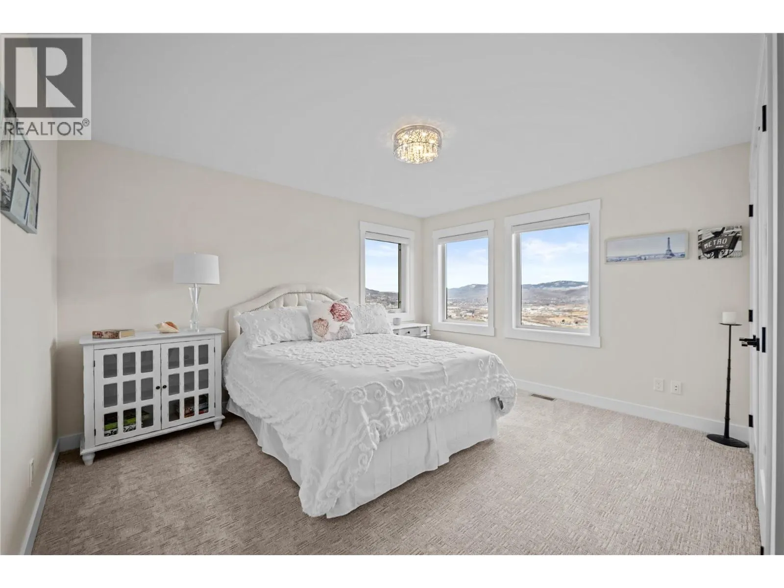 1330 MYRA Place