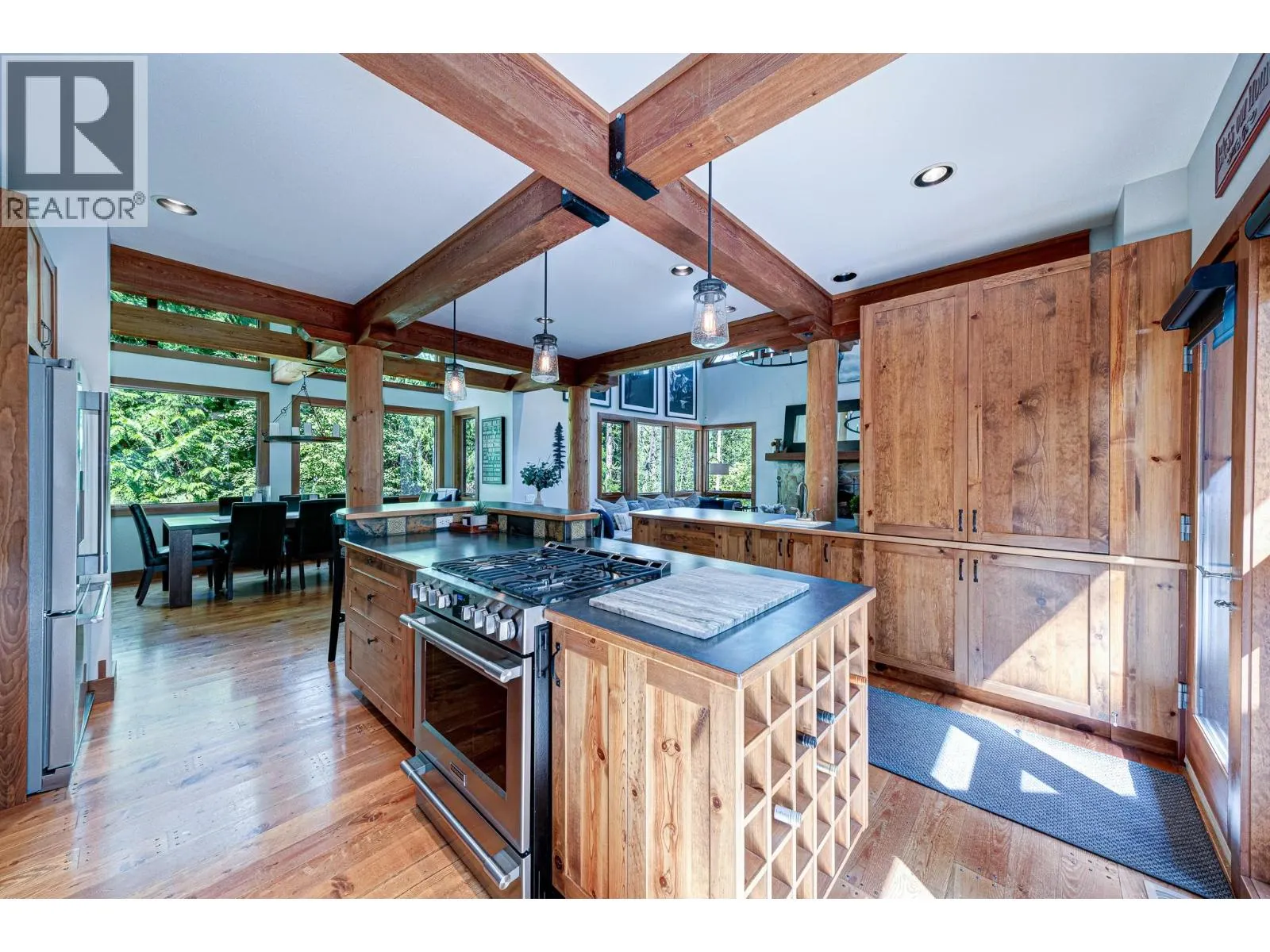 350 Canyon Trail