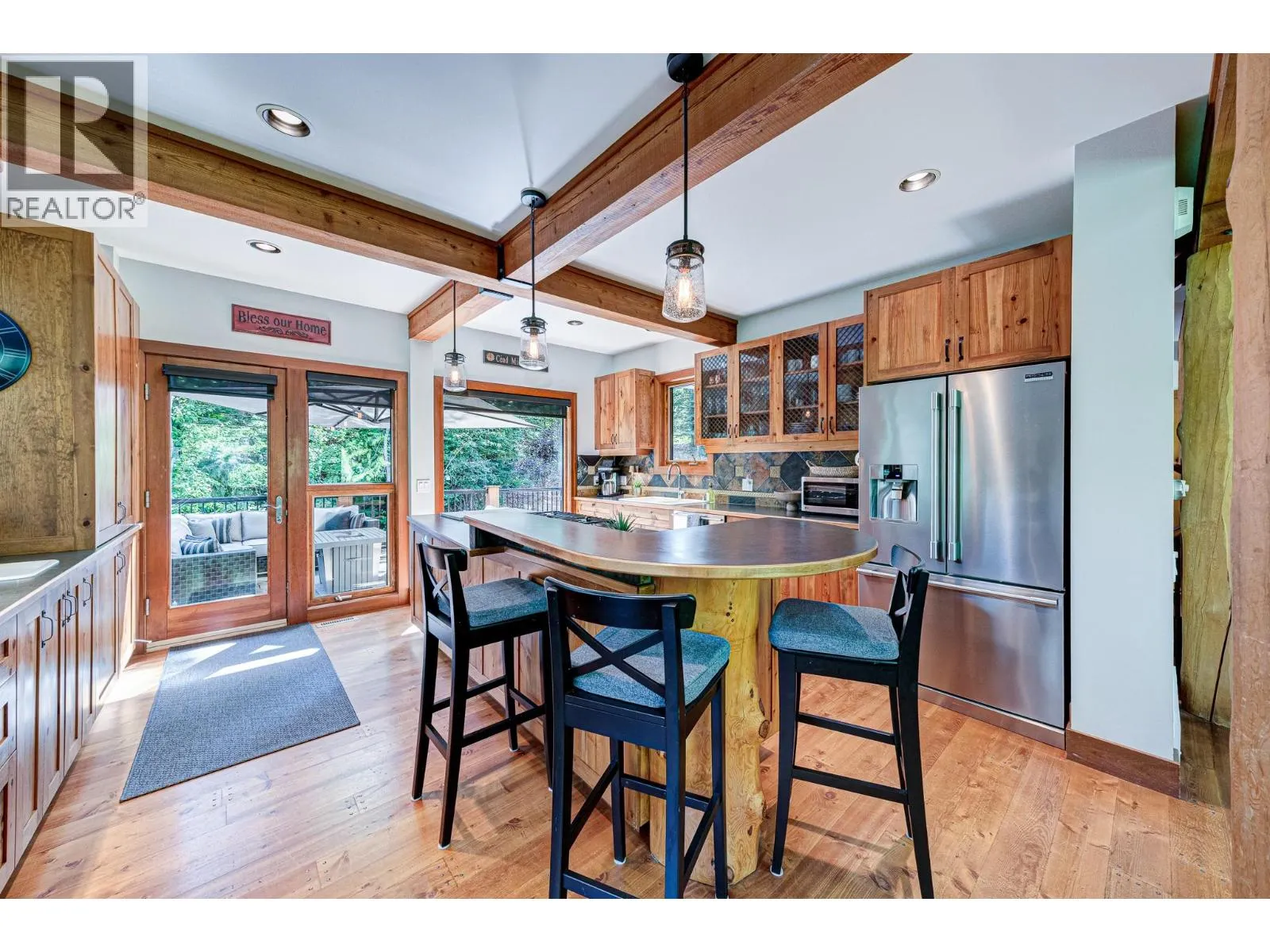 350 Canyon Trail