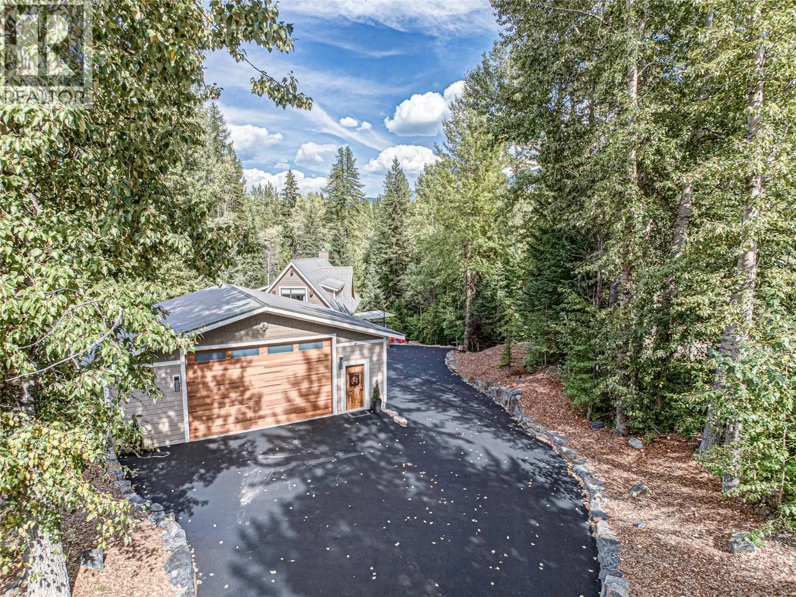 350 Canyon Trail