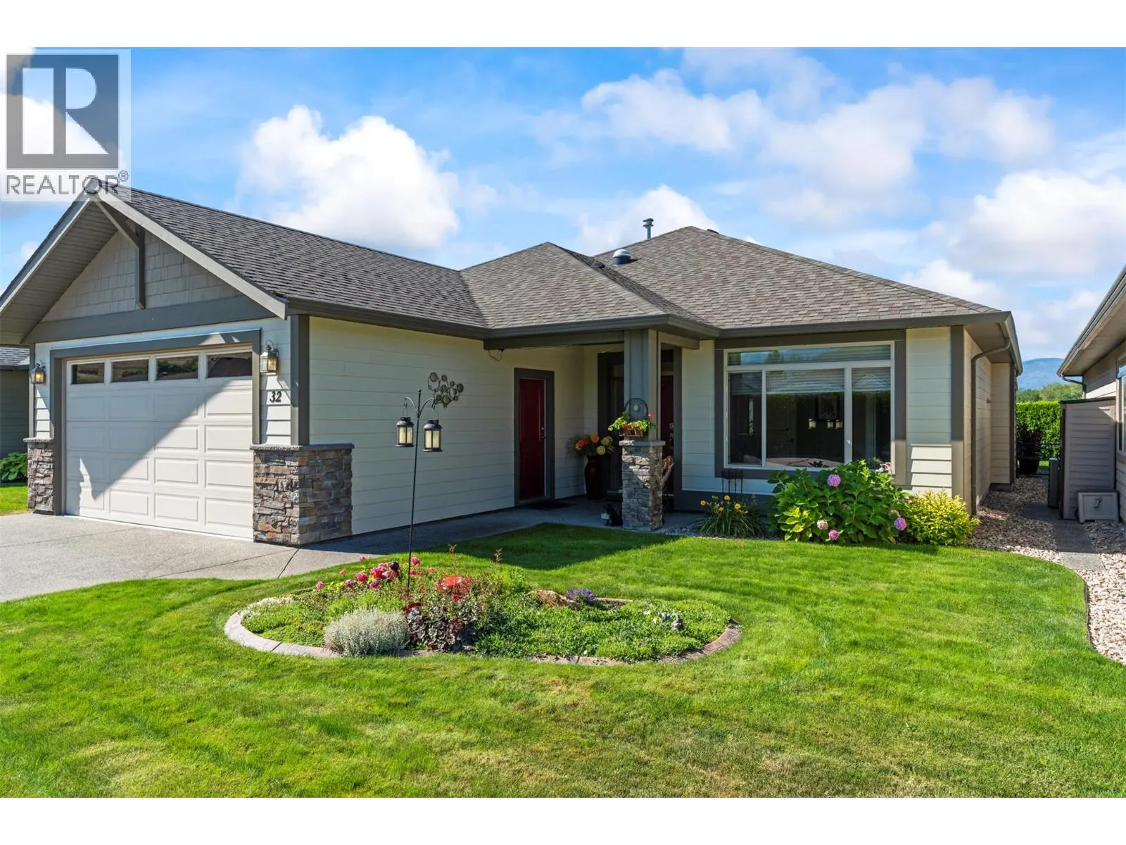 6450 Okanagan Landing Road Unit# 32