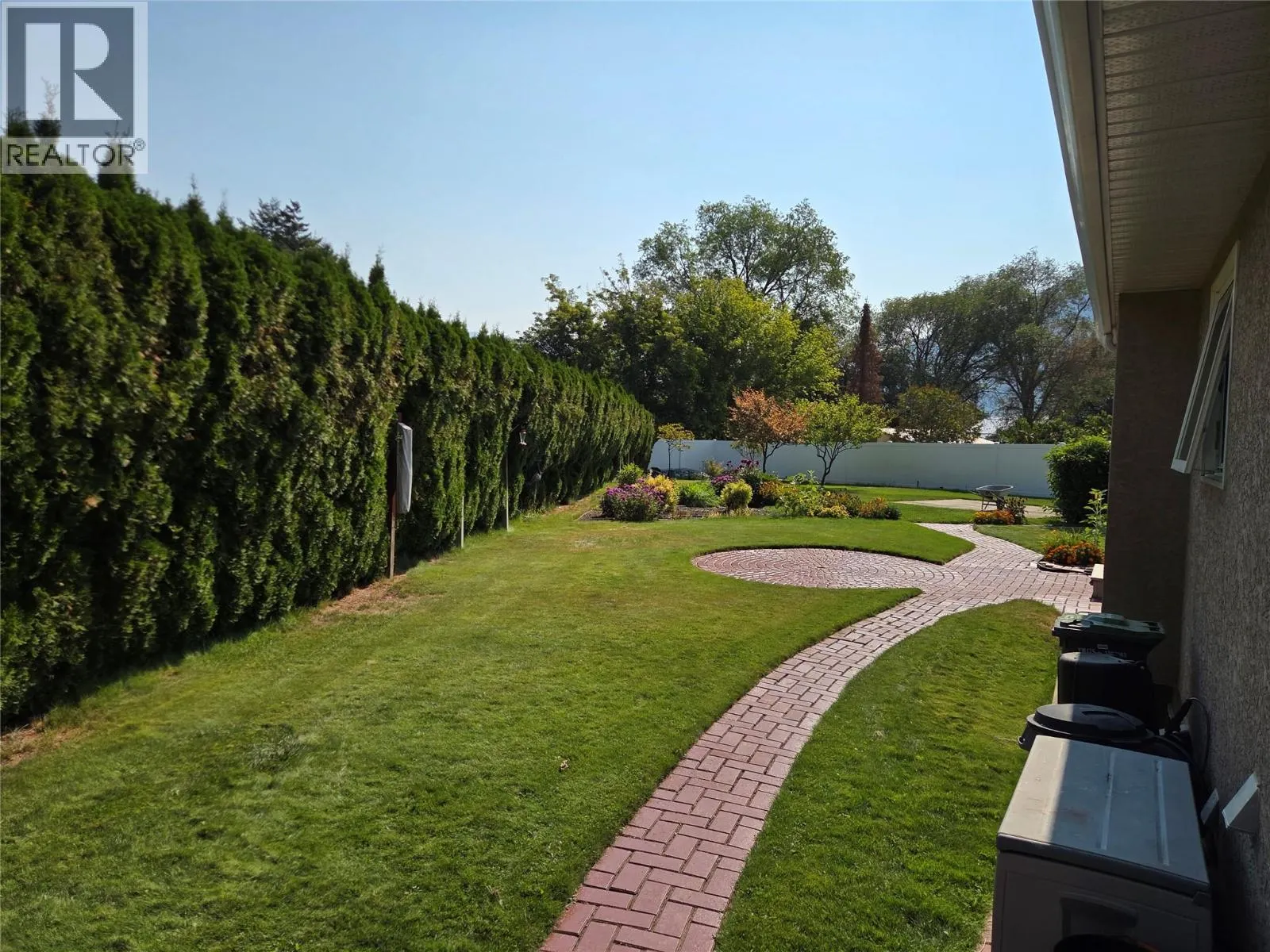 515 Vanderlinde Drive