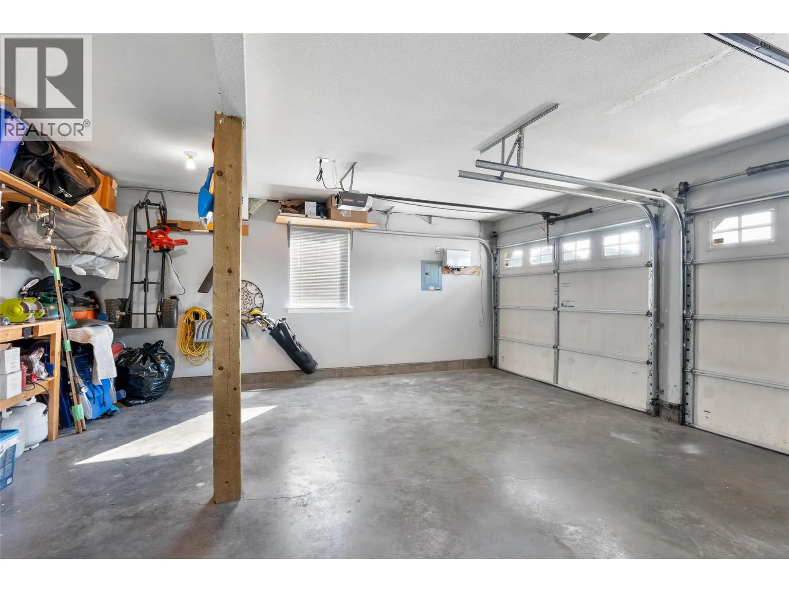 1126 Raven Drive
