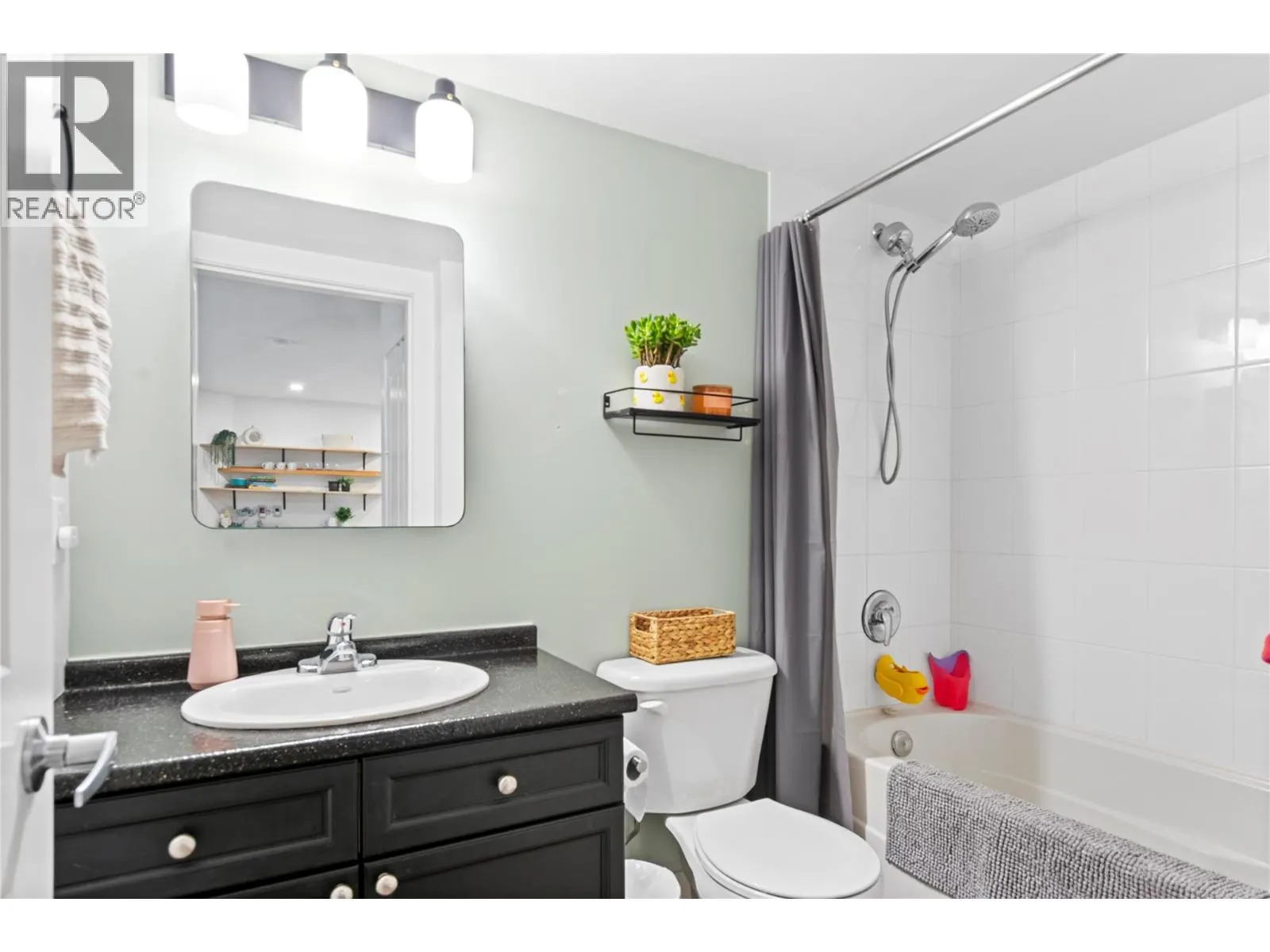 256 HASTINGS Avenue Unit# 309