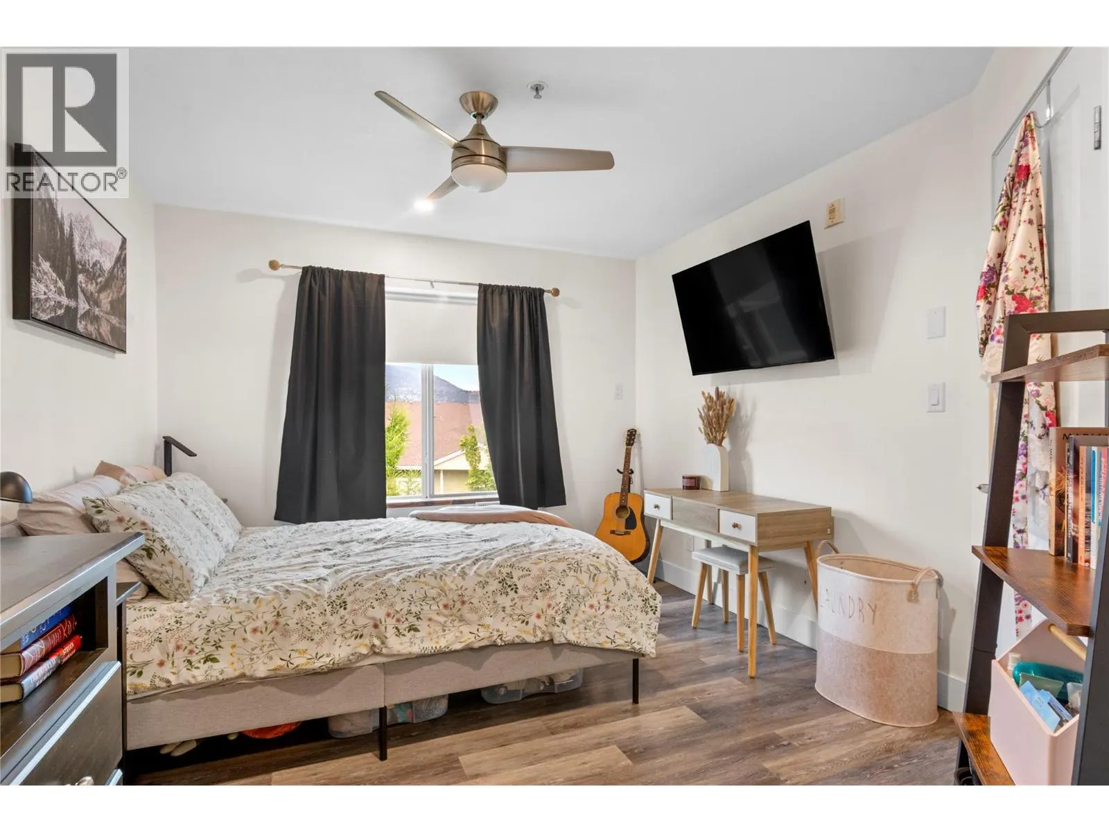 256 HASTINGS Avenue Unit# 309