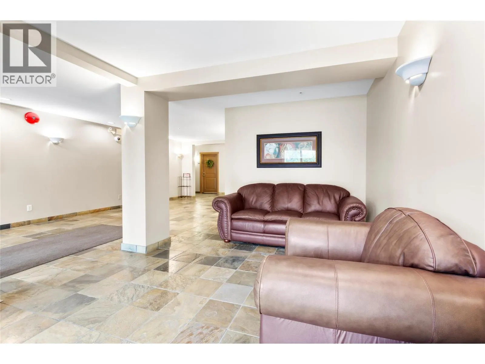 256 HASTINGS Avenue Unit# 309