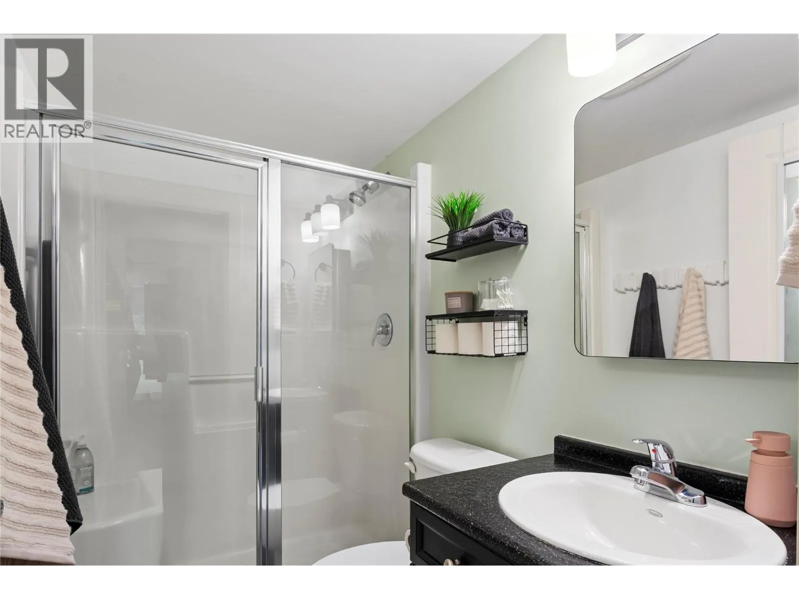 256 HASTINGS Avenue Unit# 309