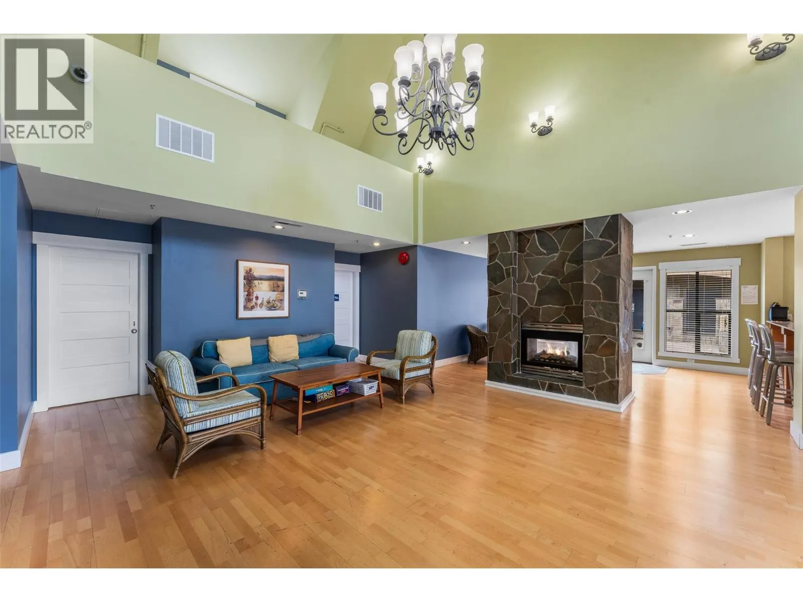 3880 Truswell Road Unit# 211