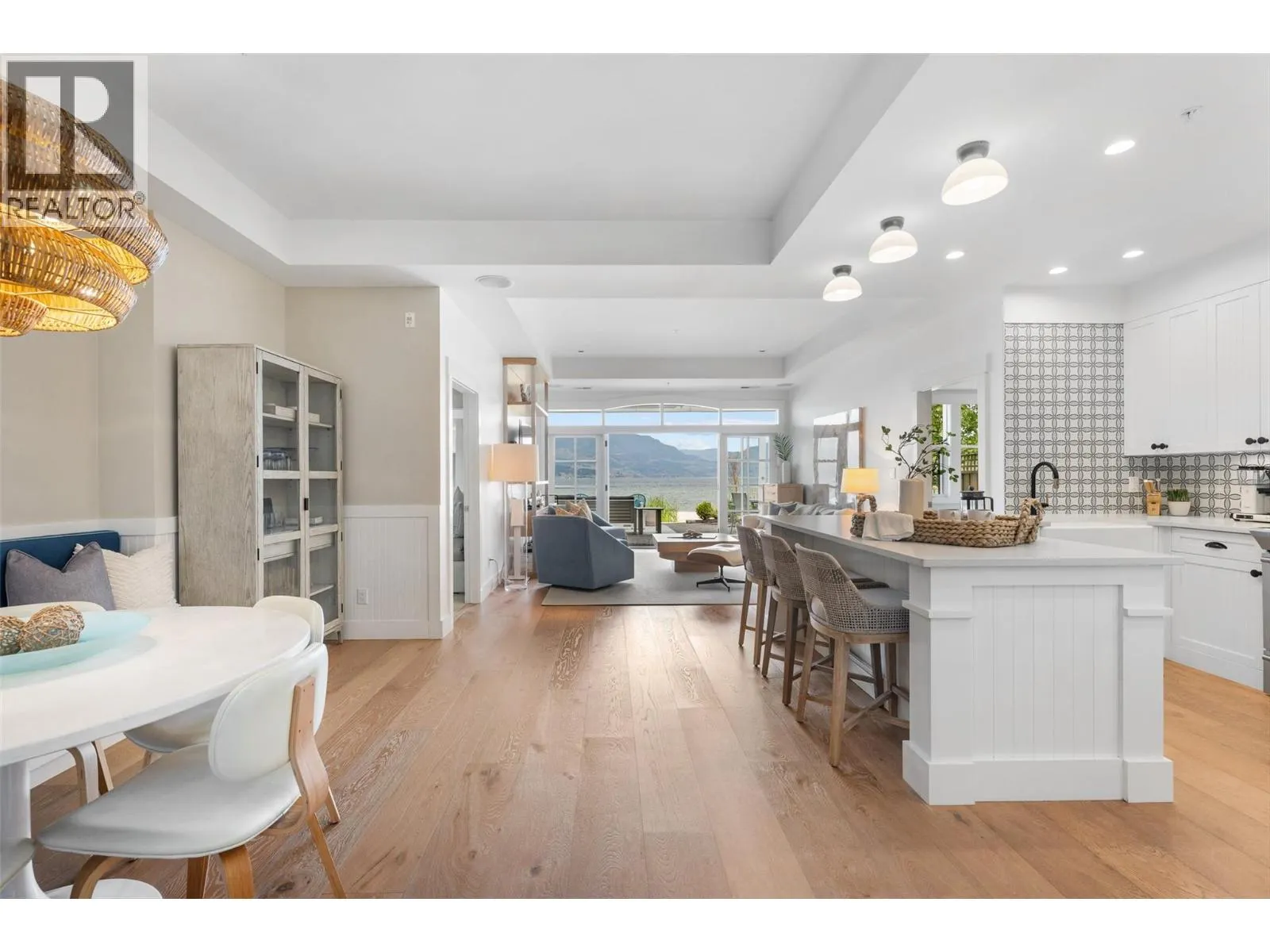 3880 Truswell Road Unit# 211