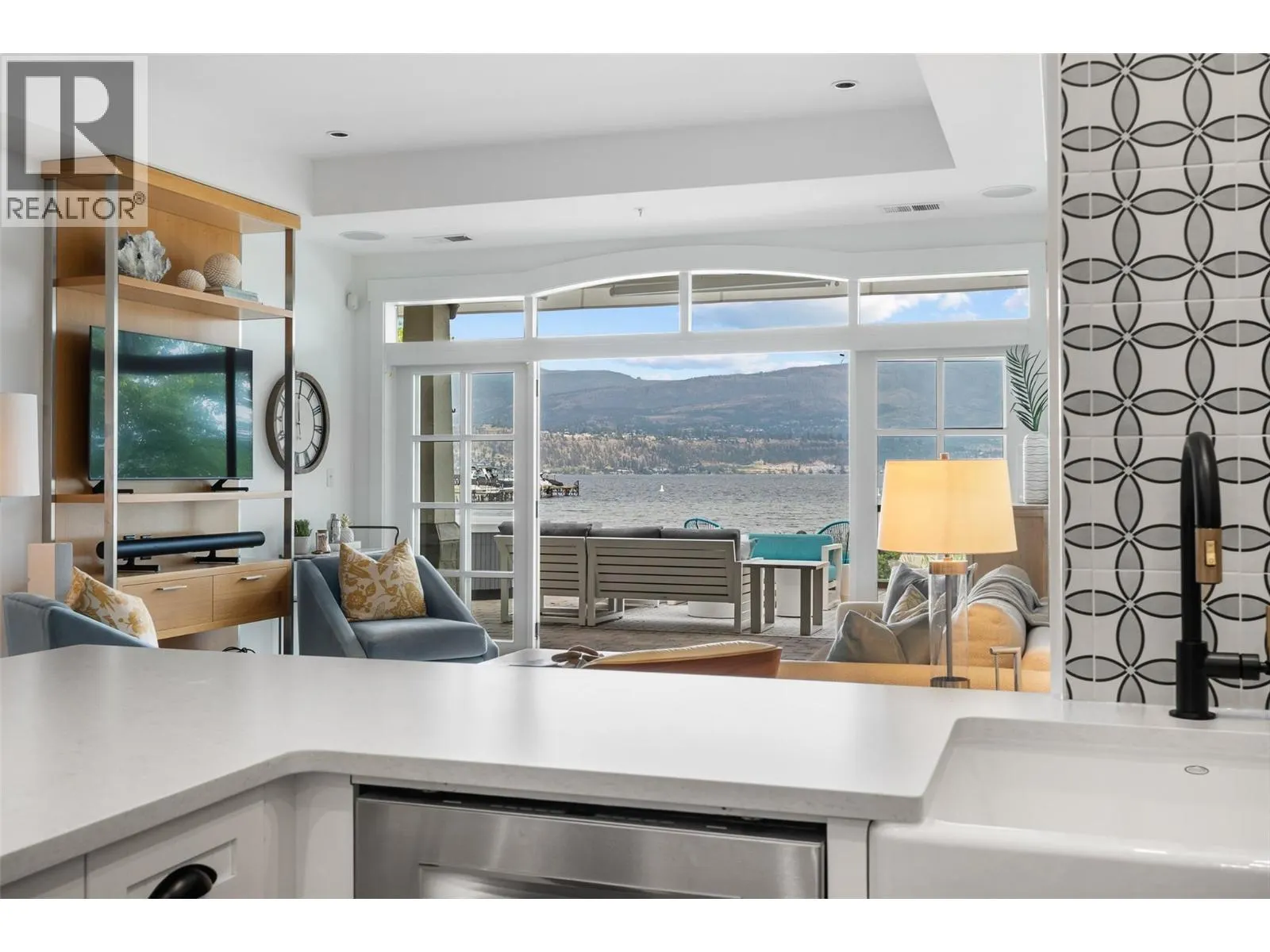3880 Truswell Road Unit# 211