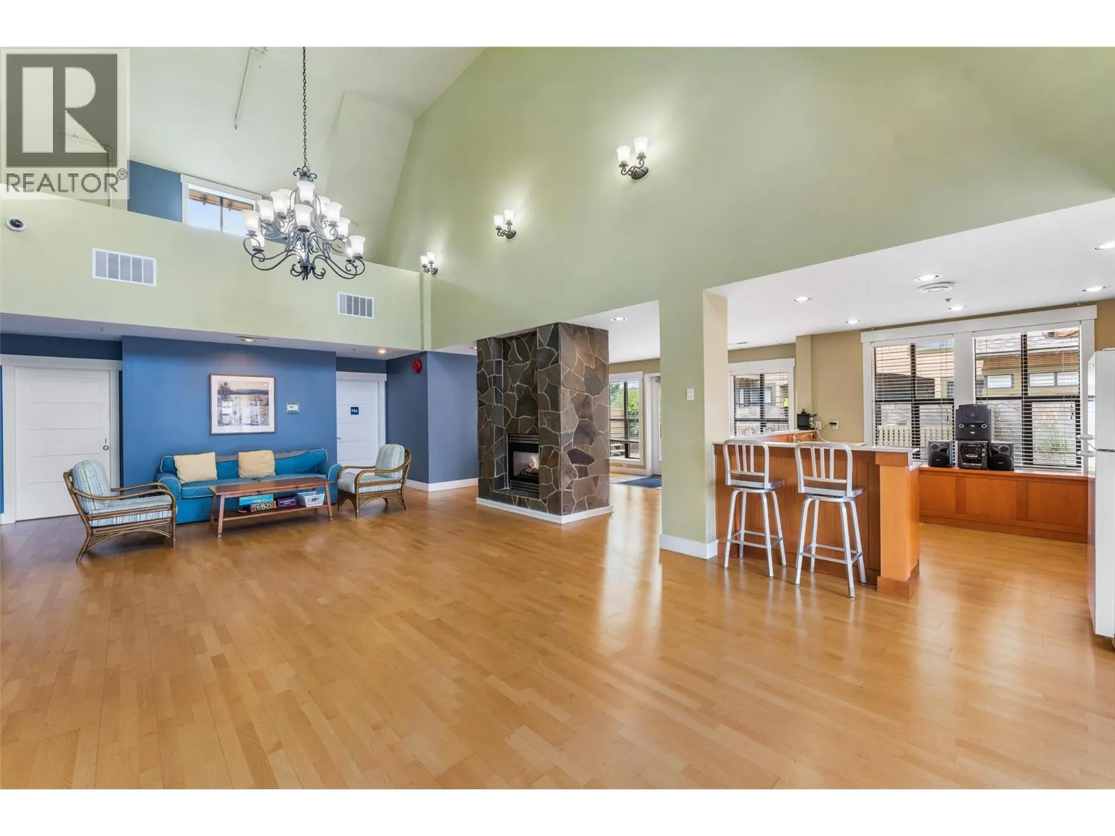 3880 Truswell Road Unit# 211
