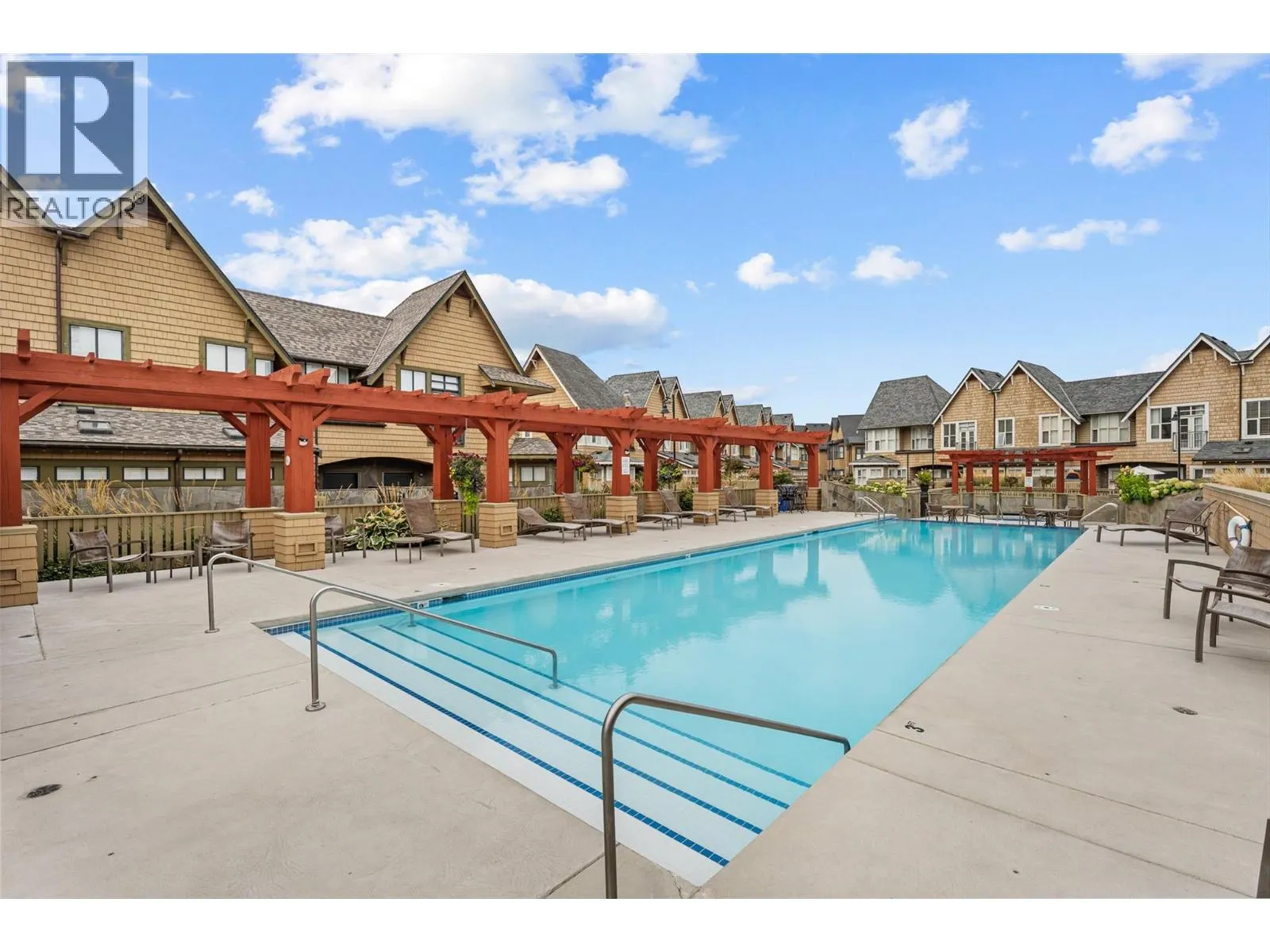 3880 Truswell Road Unit# 211