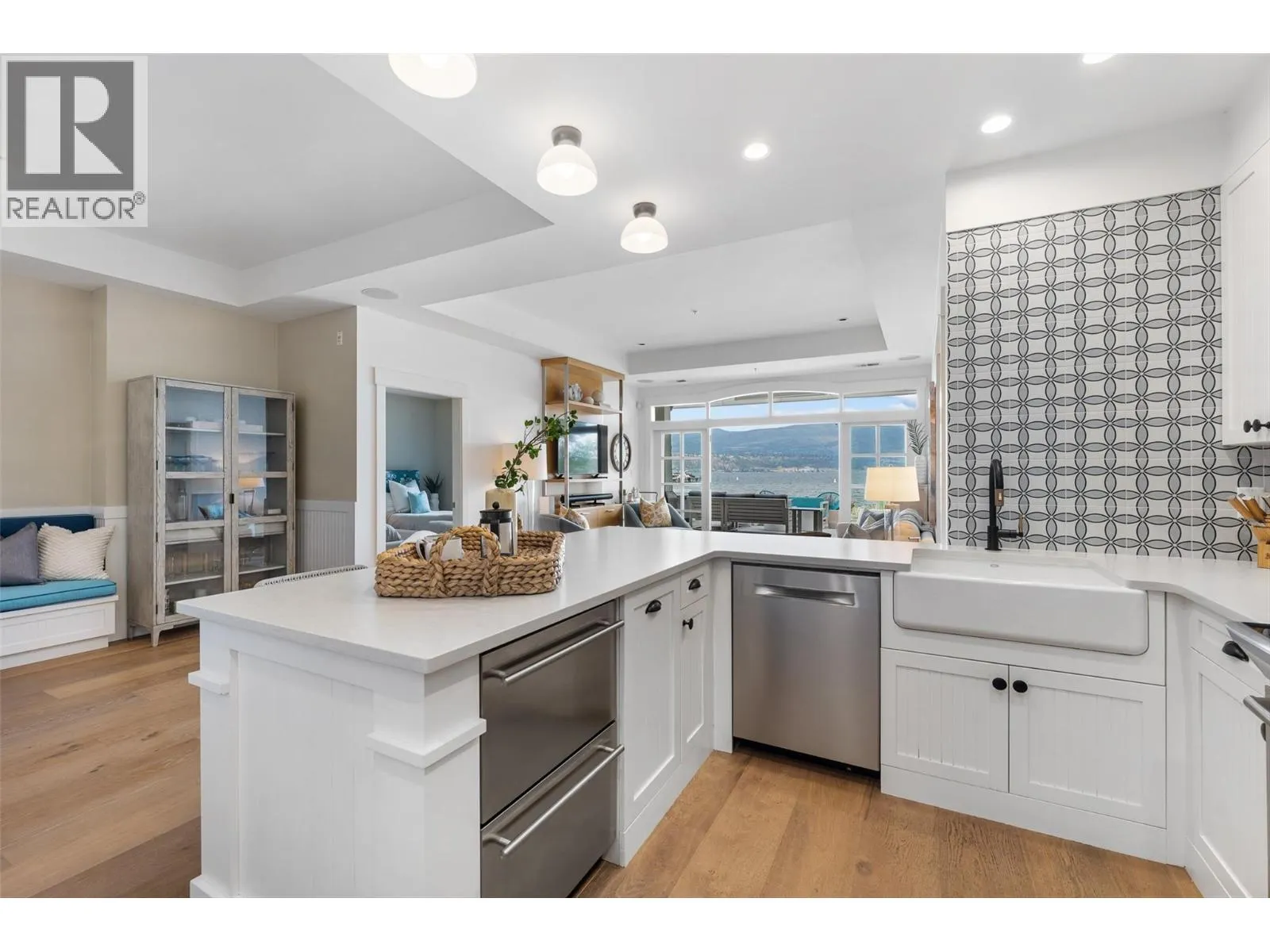 3880 Truswell Road Unit# 211
