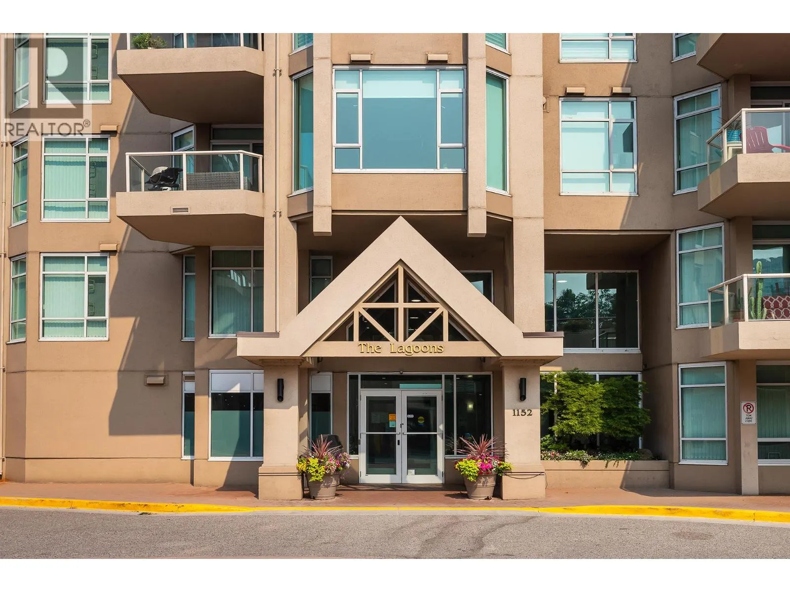 1152 Sunset Drive Unit# 1601