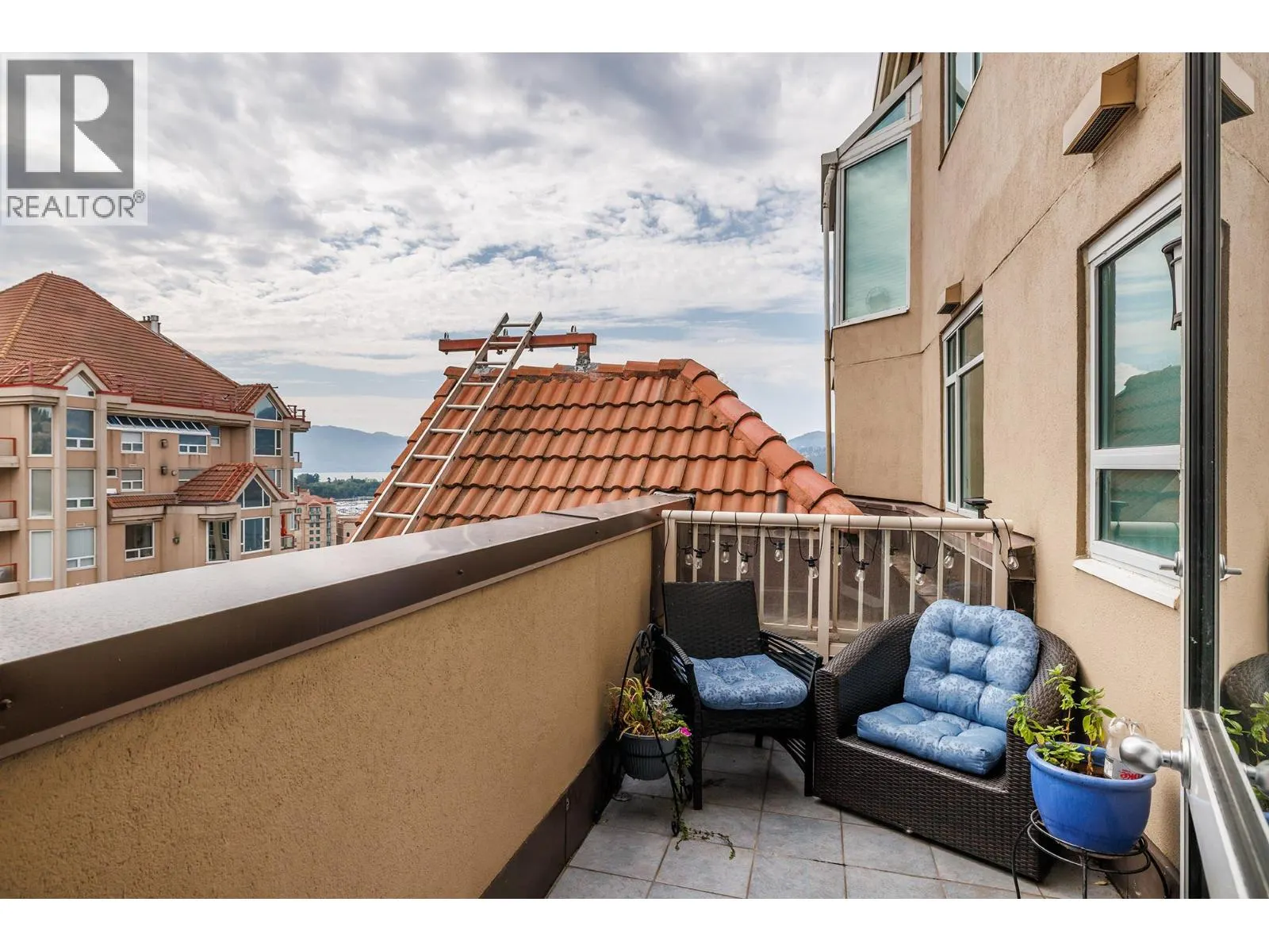 1152 Sunset Drive Unit# 1601