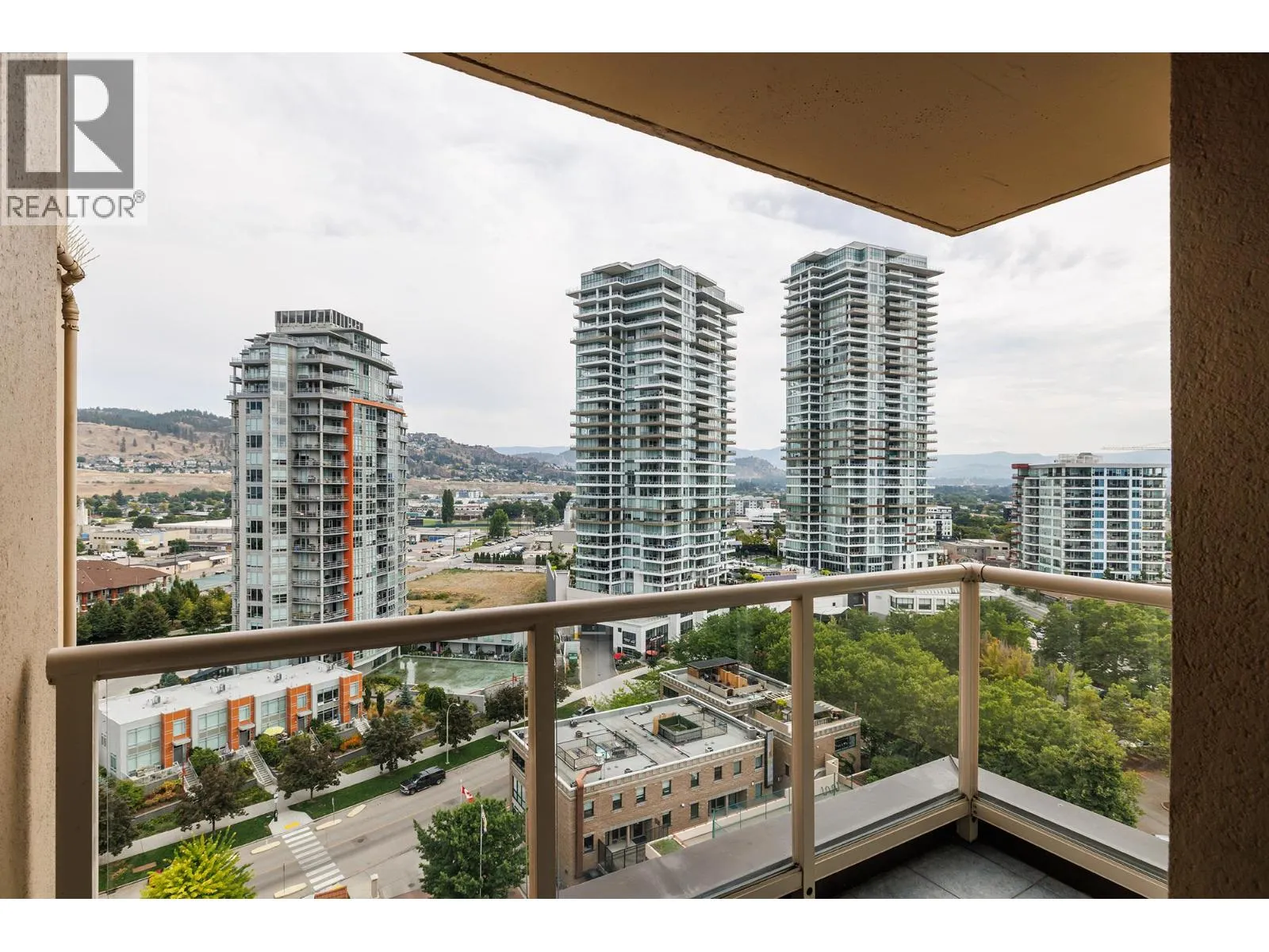 1152 Sunset Drive Unit# 1601