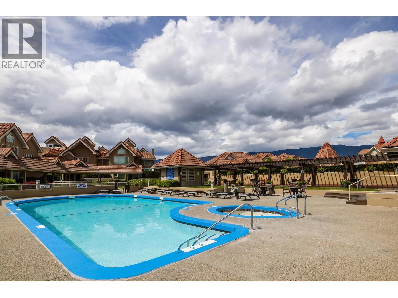 1152 Sunset Drive Unit# 1601