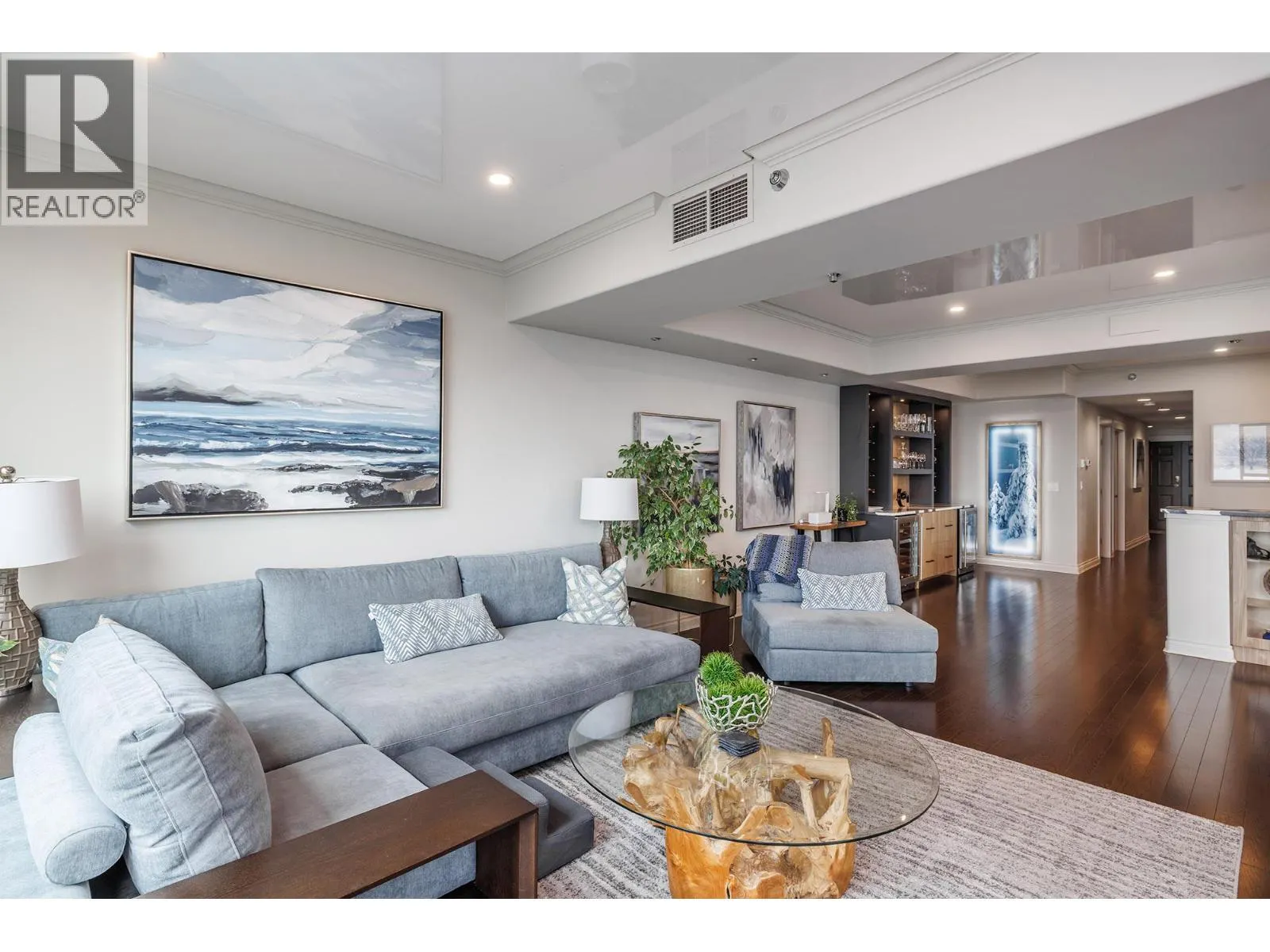 1152 Sunset Drive Unit# 1601