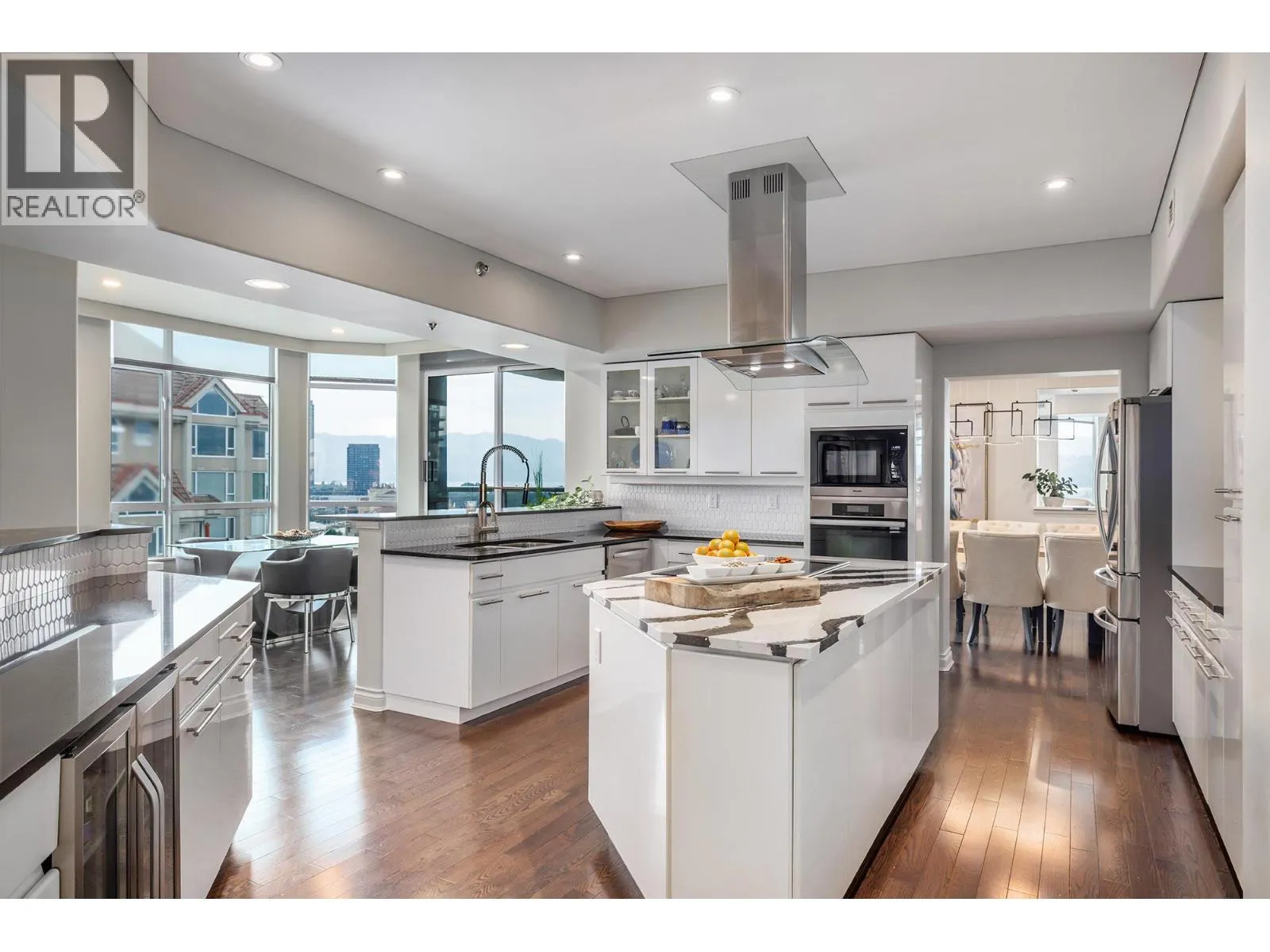 1152 Sunset Drive Unit# 1601