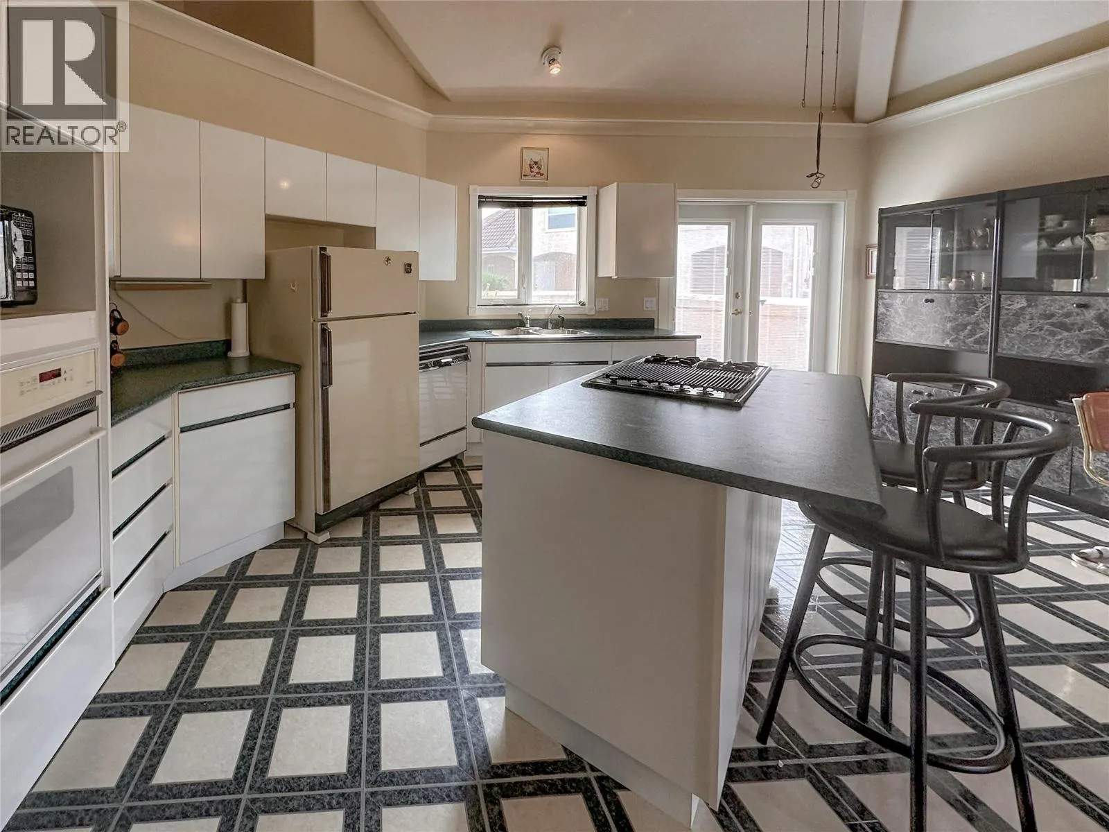 45 HUDSONS BAY Trail Unit# 101