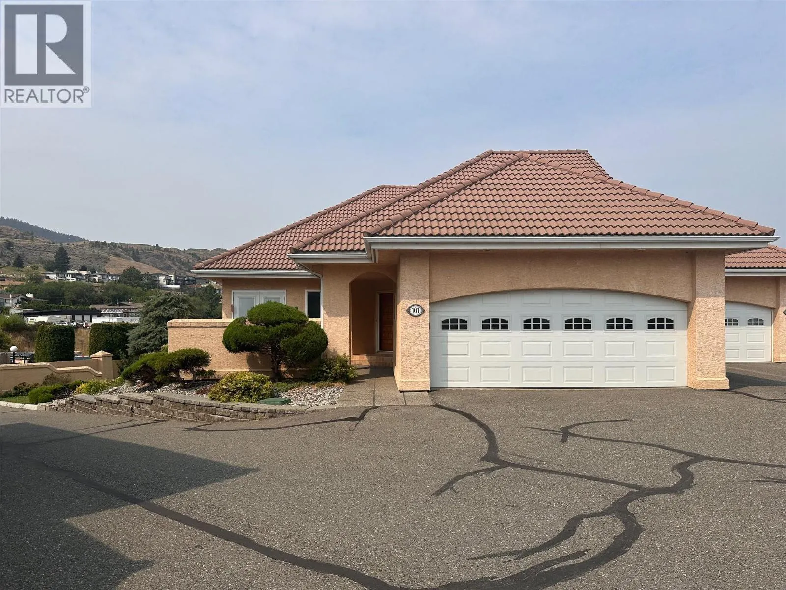 45 HUDSONS BAY Trail Unit# 101