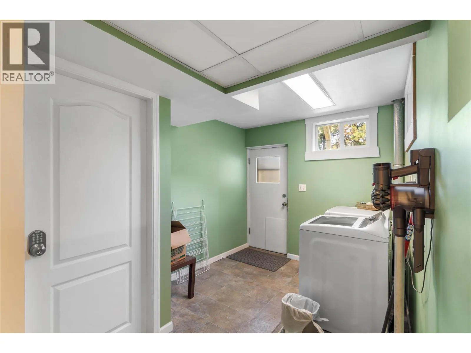 1308 DOMINION Crescent Lot# 21