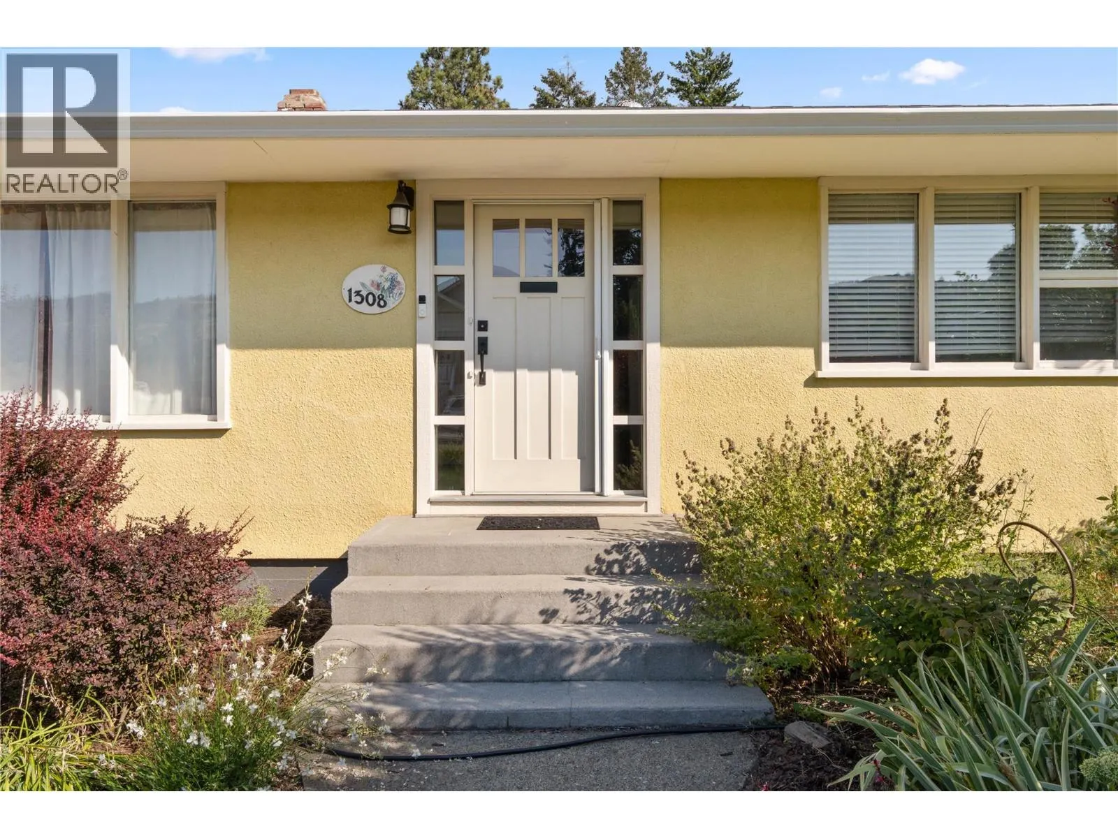 1308 DOMINION Crescent Lot# 21