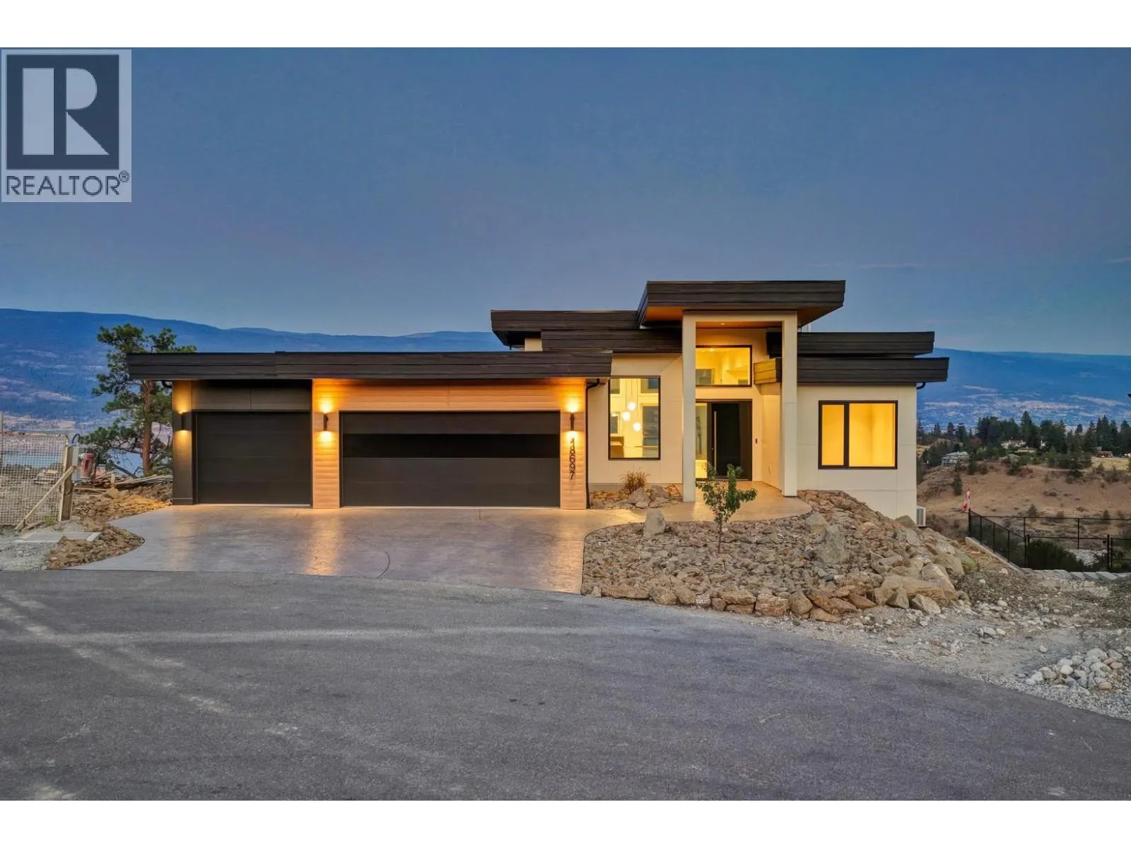 18697 Mckenzie Court