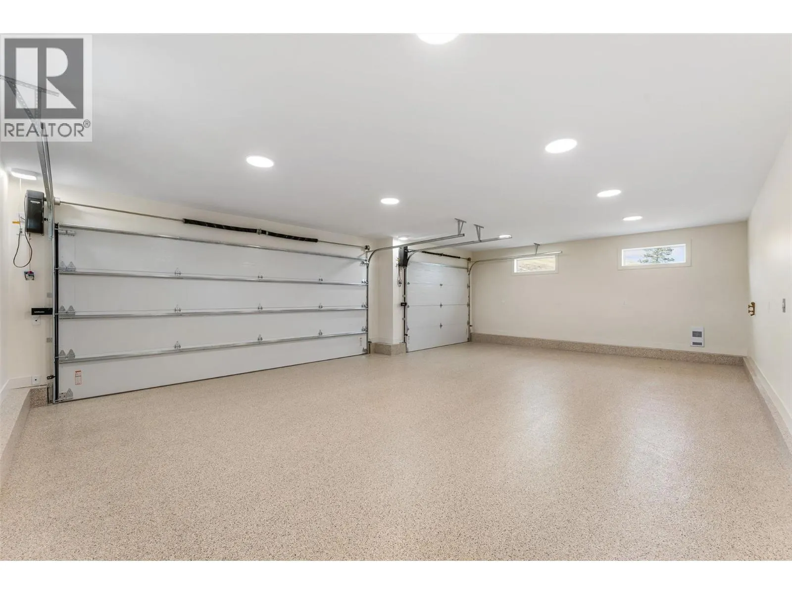 18697 Mckenzie Court