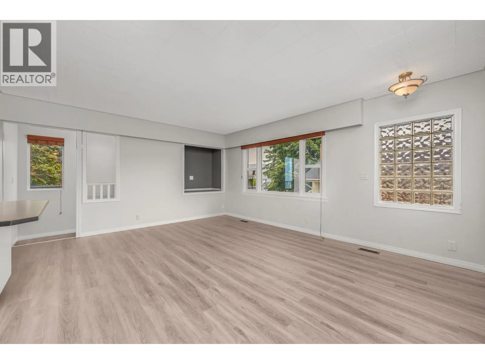 3411 17 Avenue Unit# A2