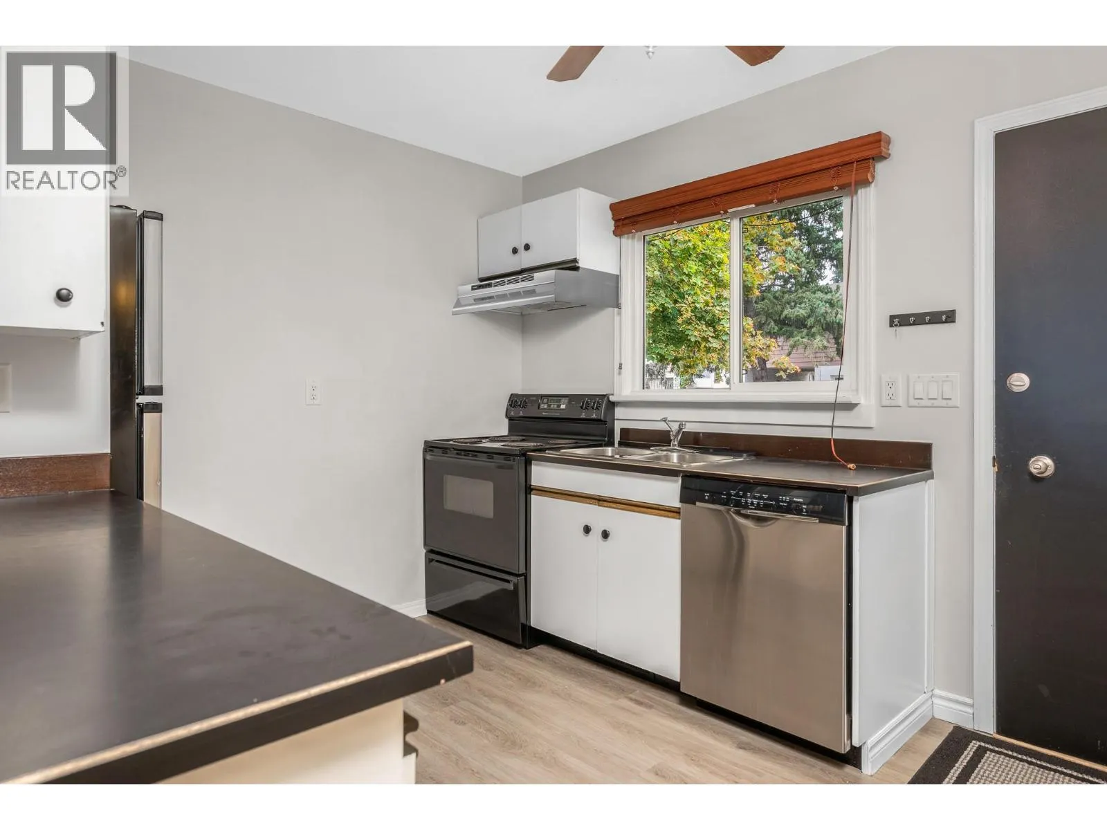 3411 17 Avenue Unit# A2
