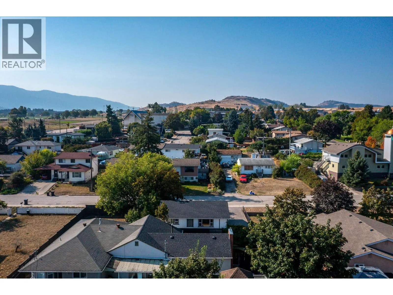 3411 17 Avenue Unit# A2