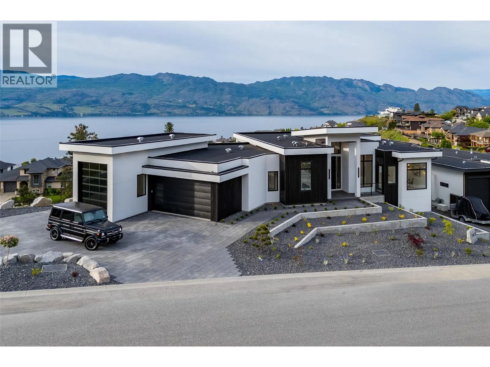 1435 Vineyard Drive