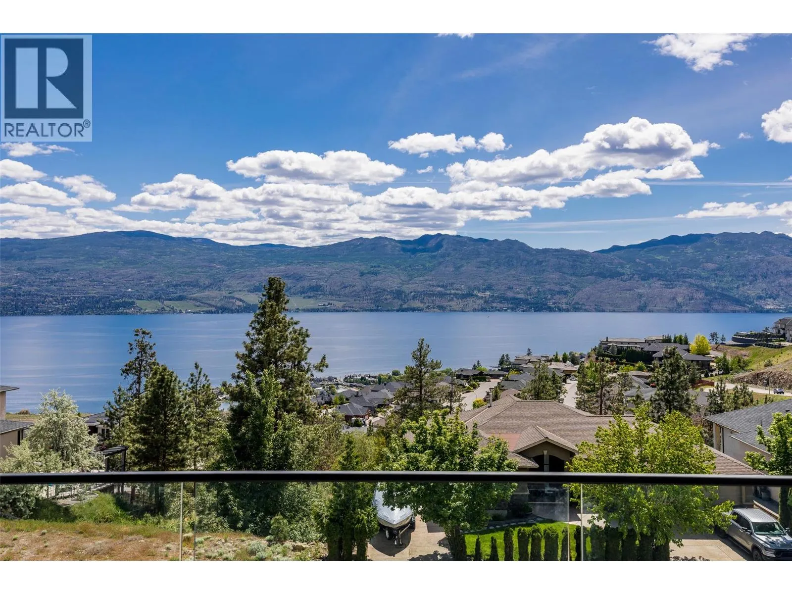 1435 Vineyard Drive