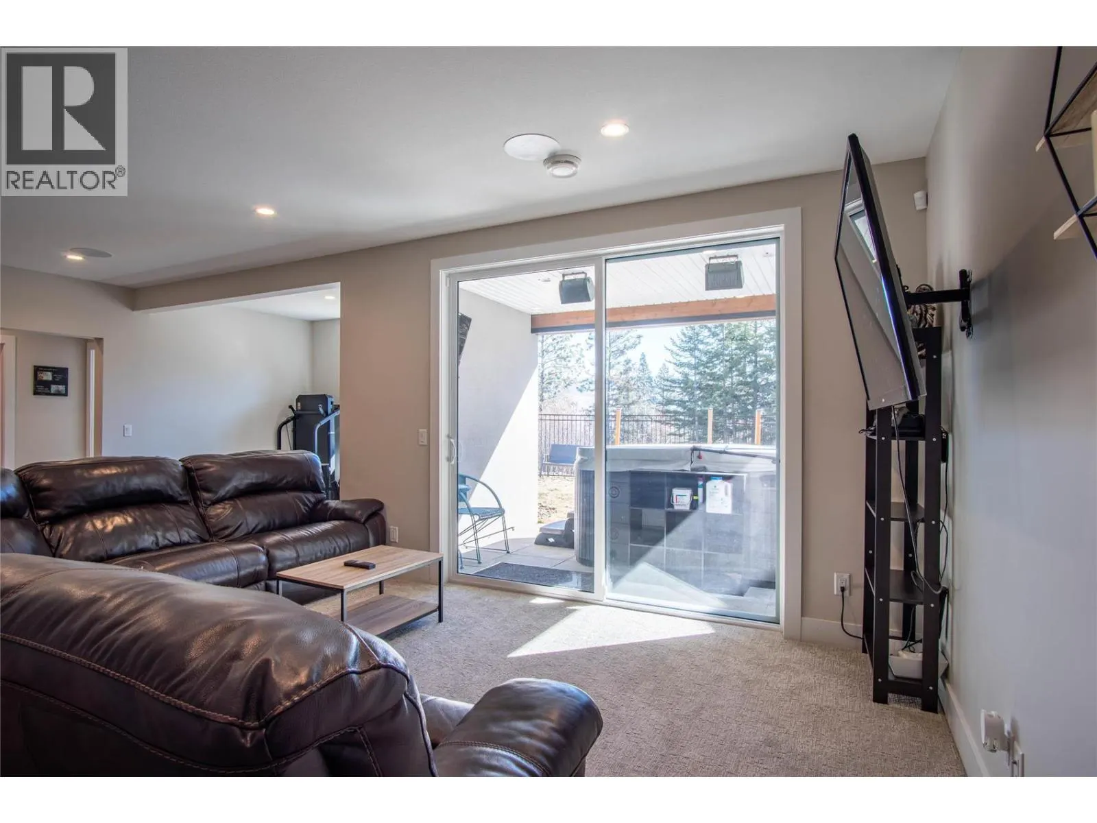 10335 Long Road