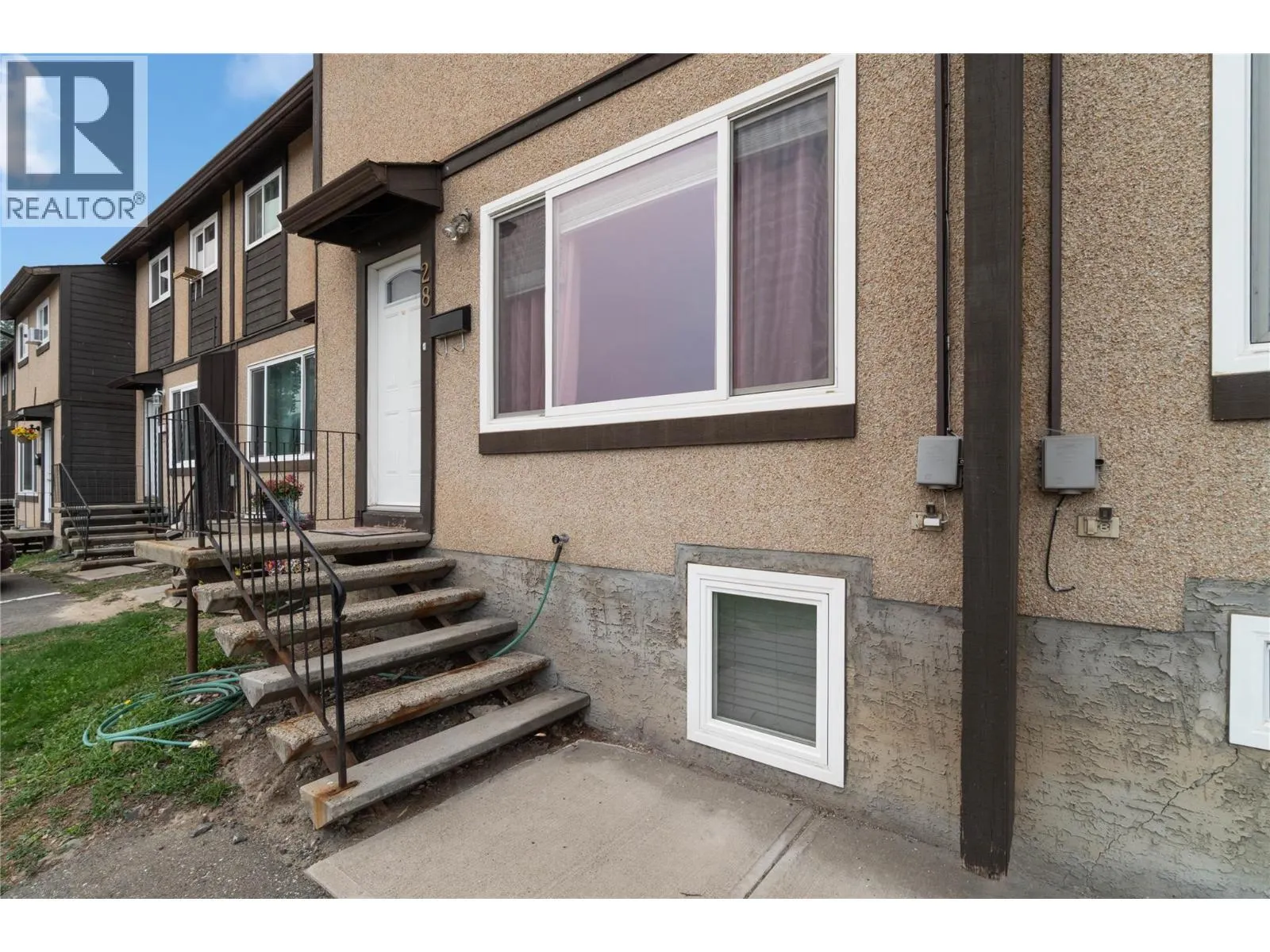 1605 Summit Drive Unit# 28