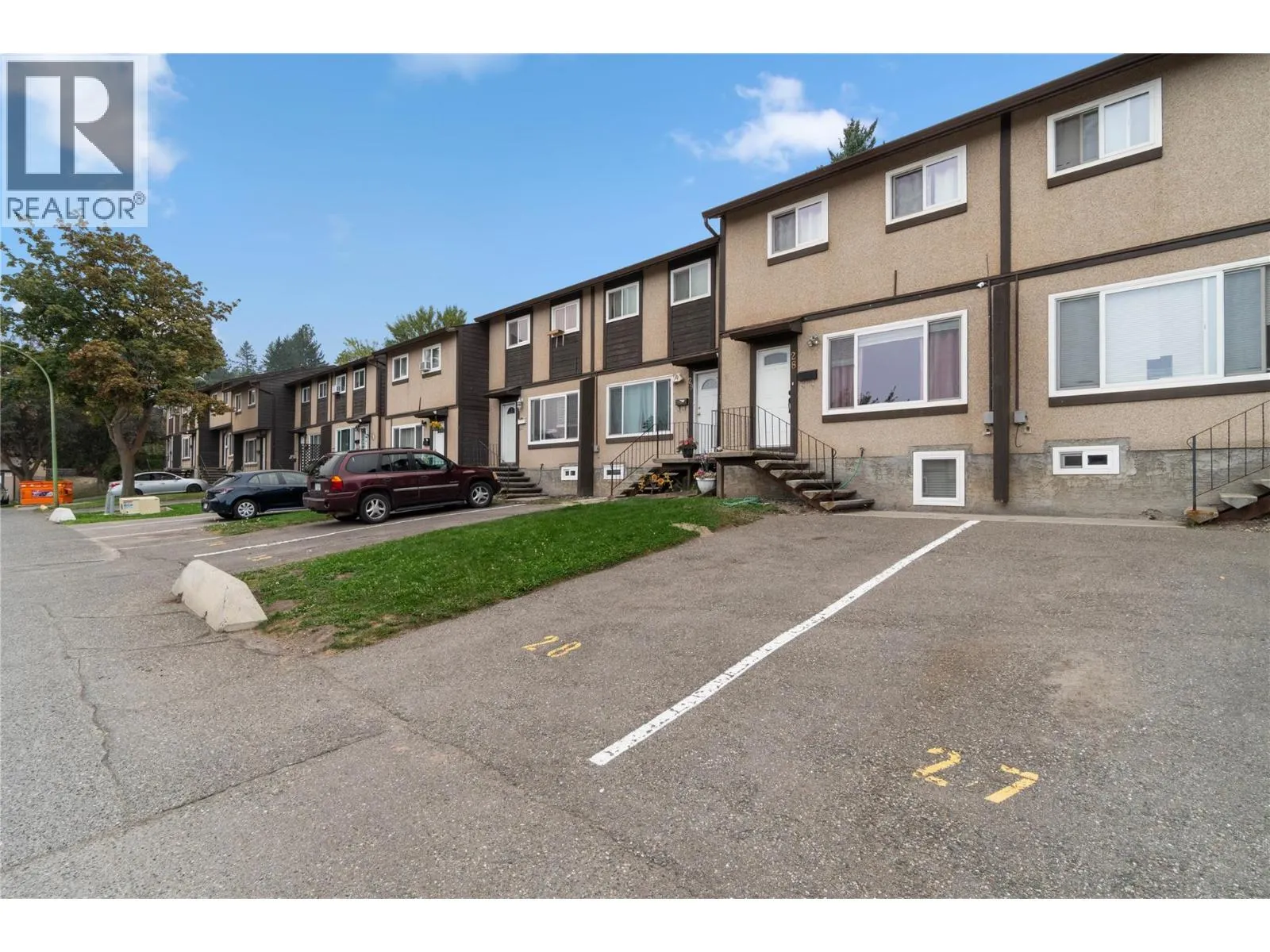 1605 Summit Drive Unit# 28