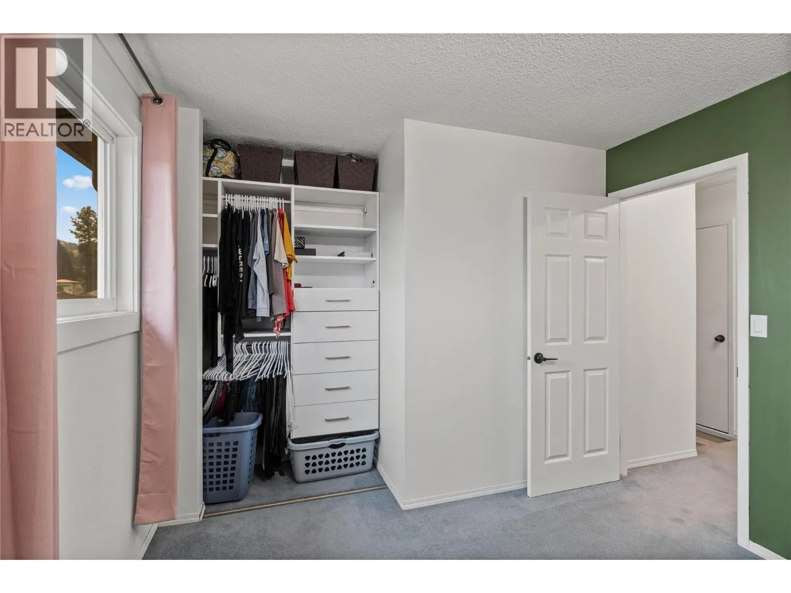 1605 Summit Drive Unit# 28