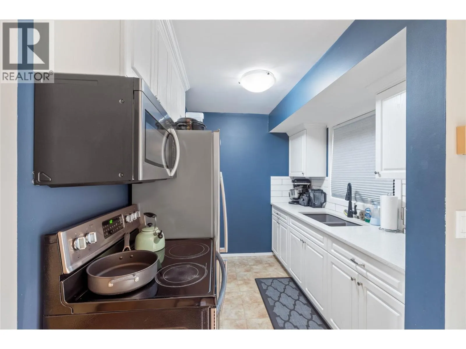 1605 Summit Drive Unit# 28