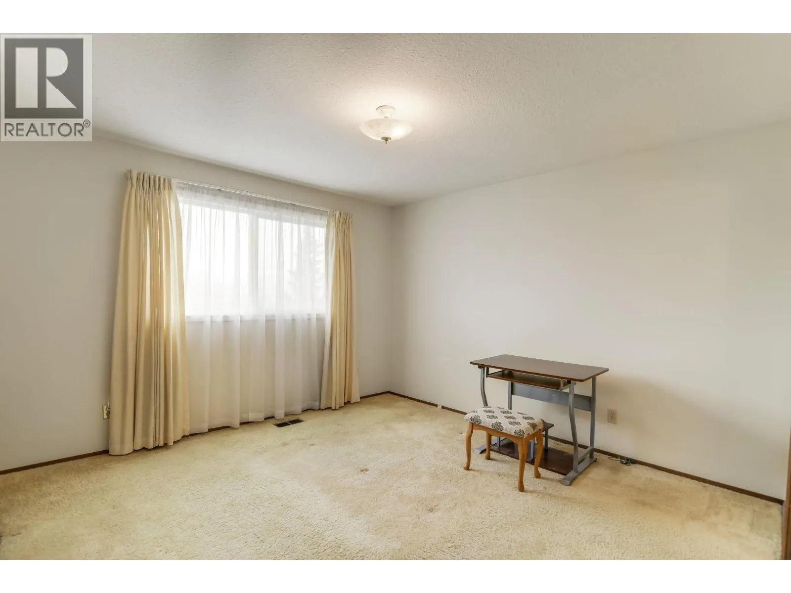 1812 Jonathan Road