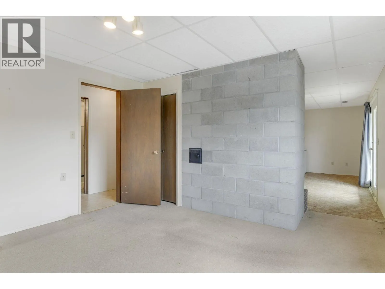 1812 Jonathan Road