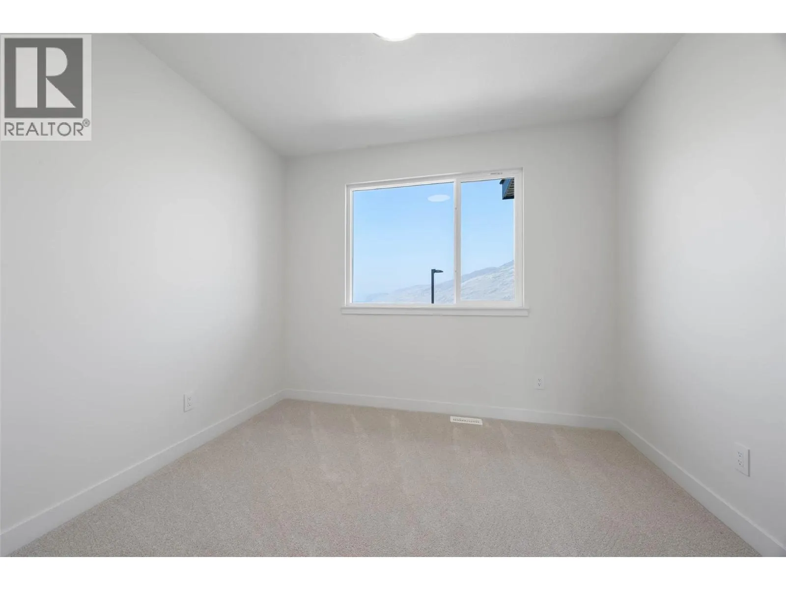 2050 Grasslands Boulevard Unit# 138