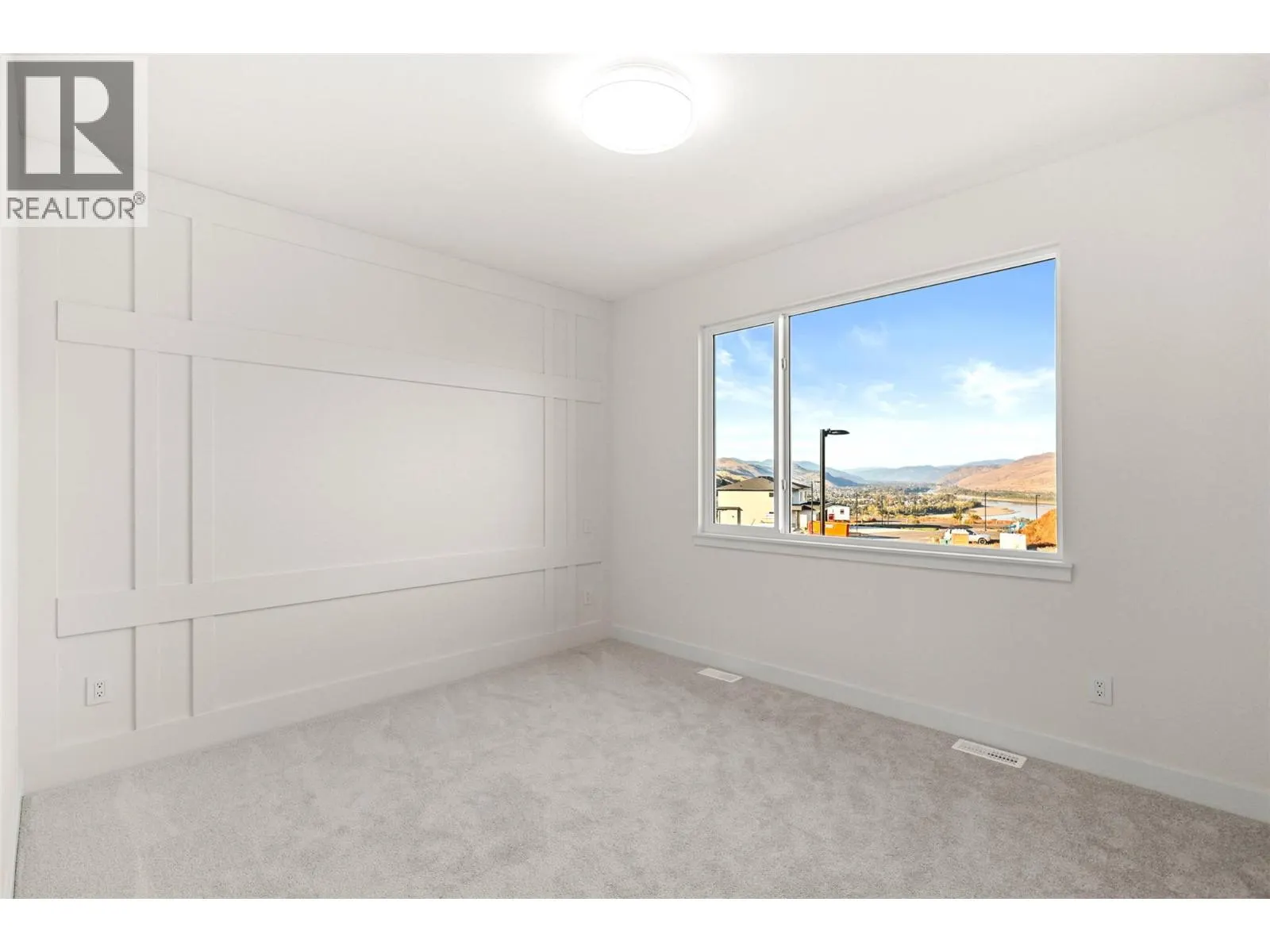 2050 Grasslands Boulevard Unit# 138