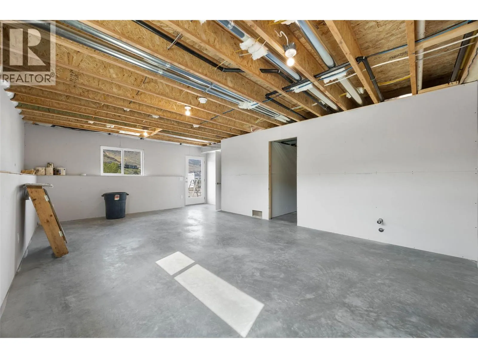 2050 Grasslands Boulevard Unit# 138