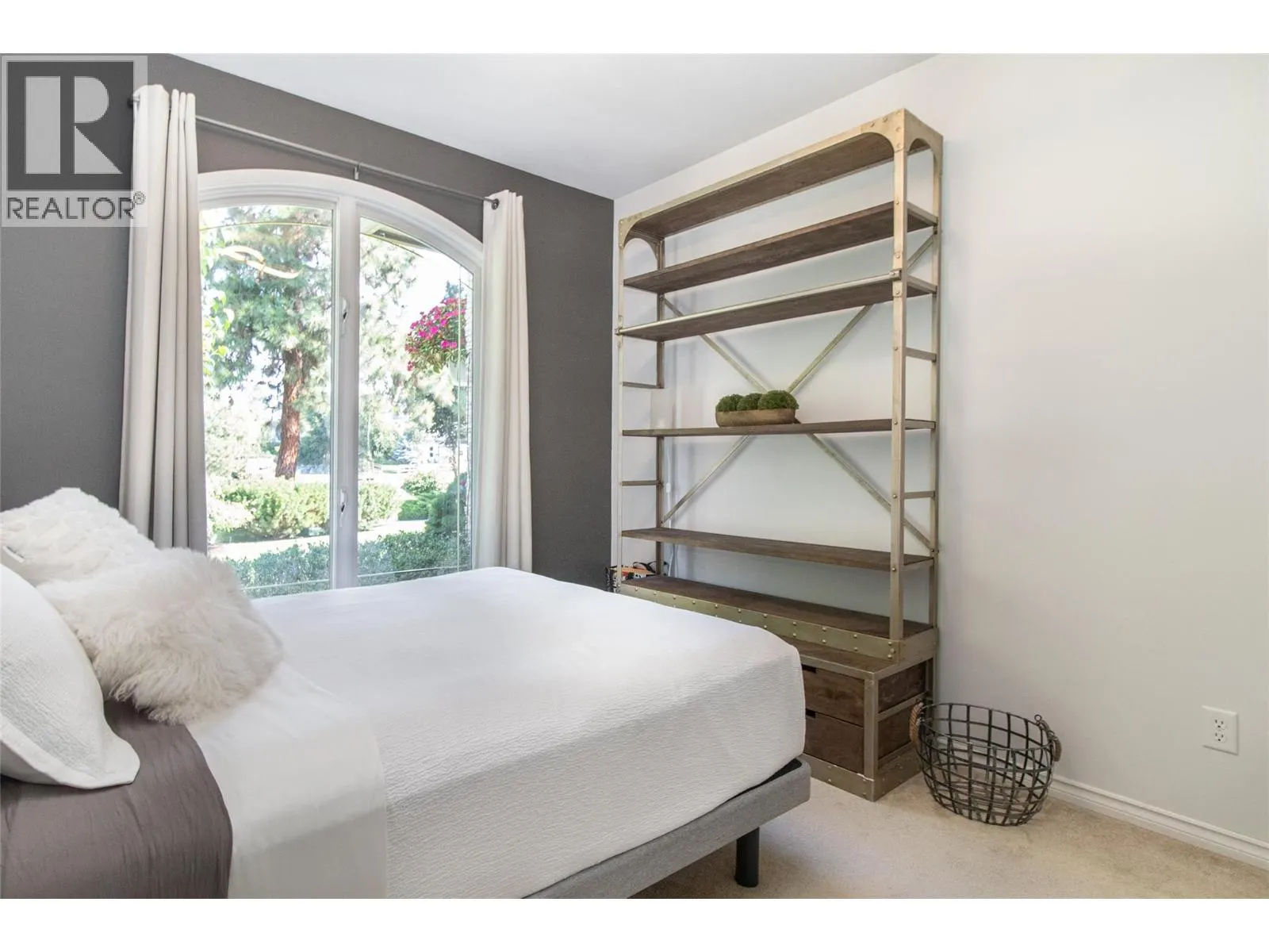 3349 Larkspur Court
