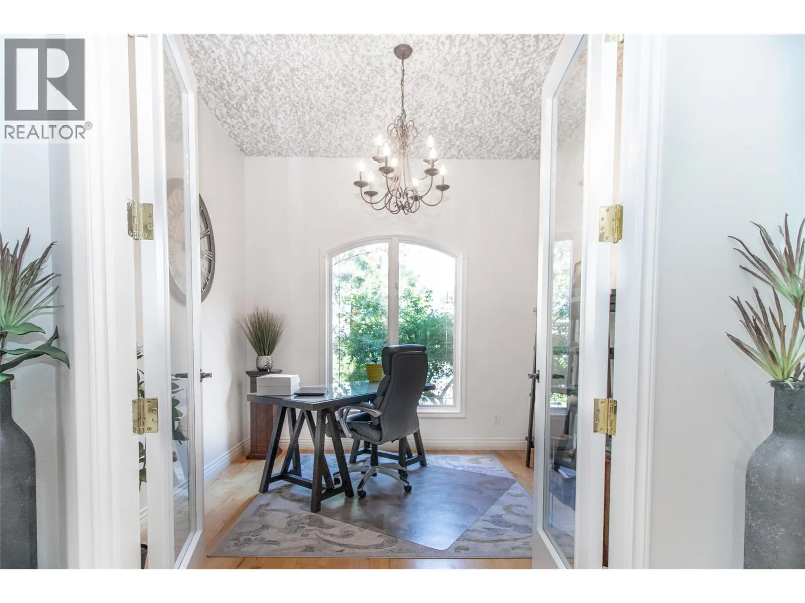 3349 Larkspur Court