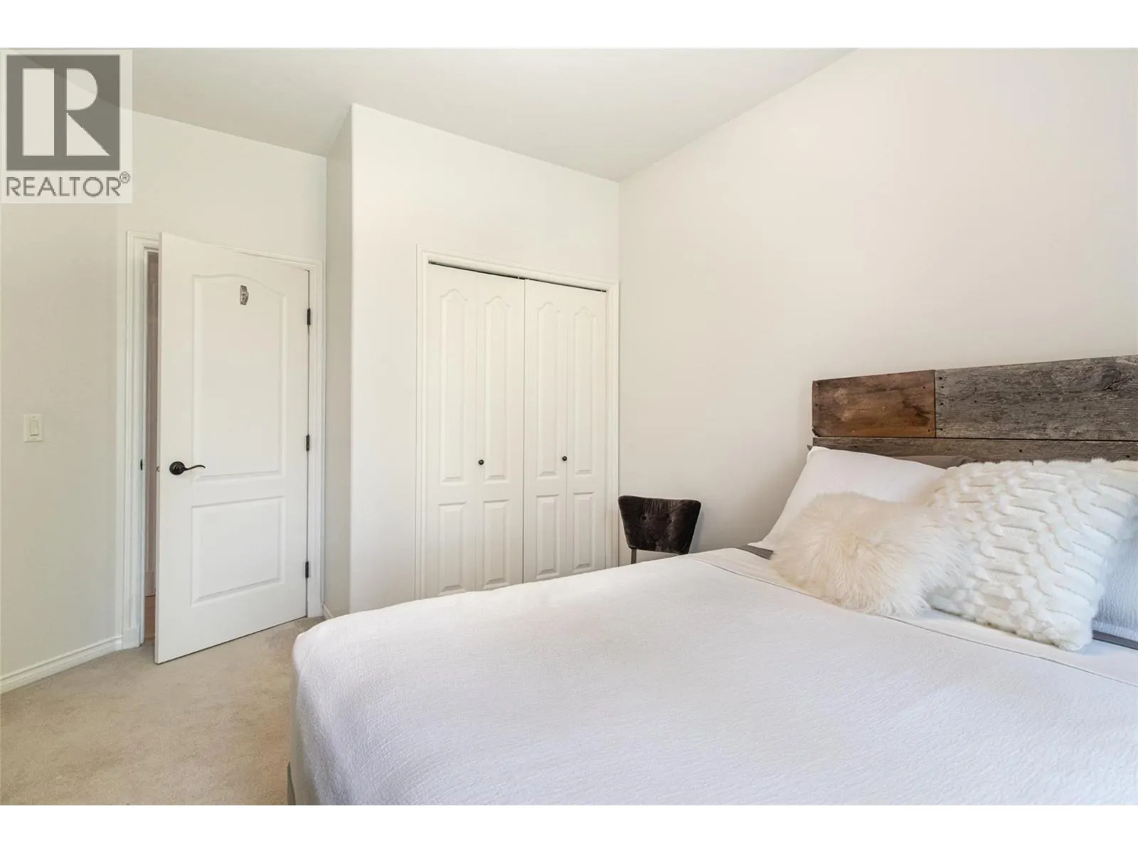 3349 Larkspur Court