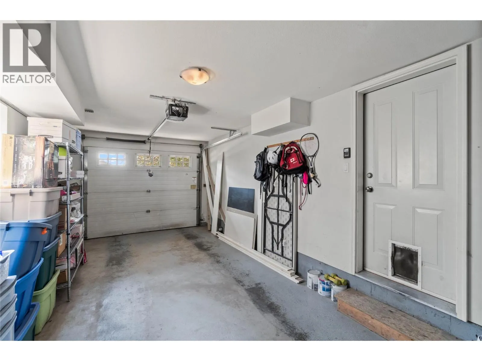 1218 RAVEN Drive