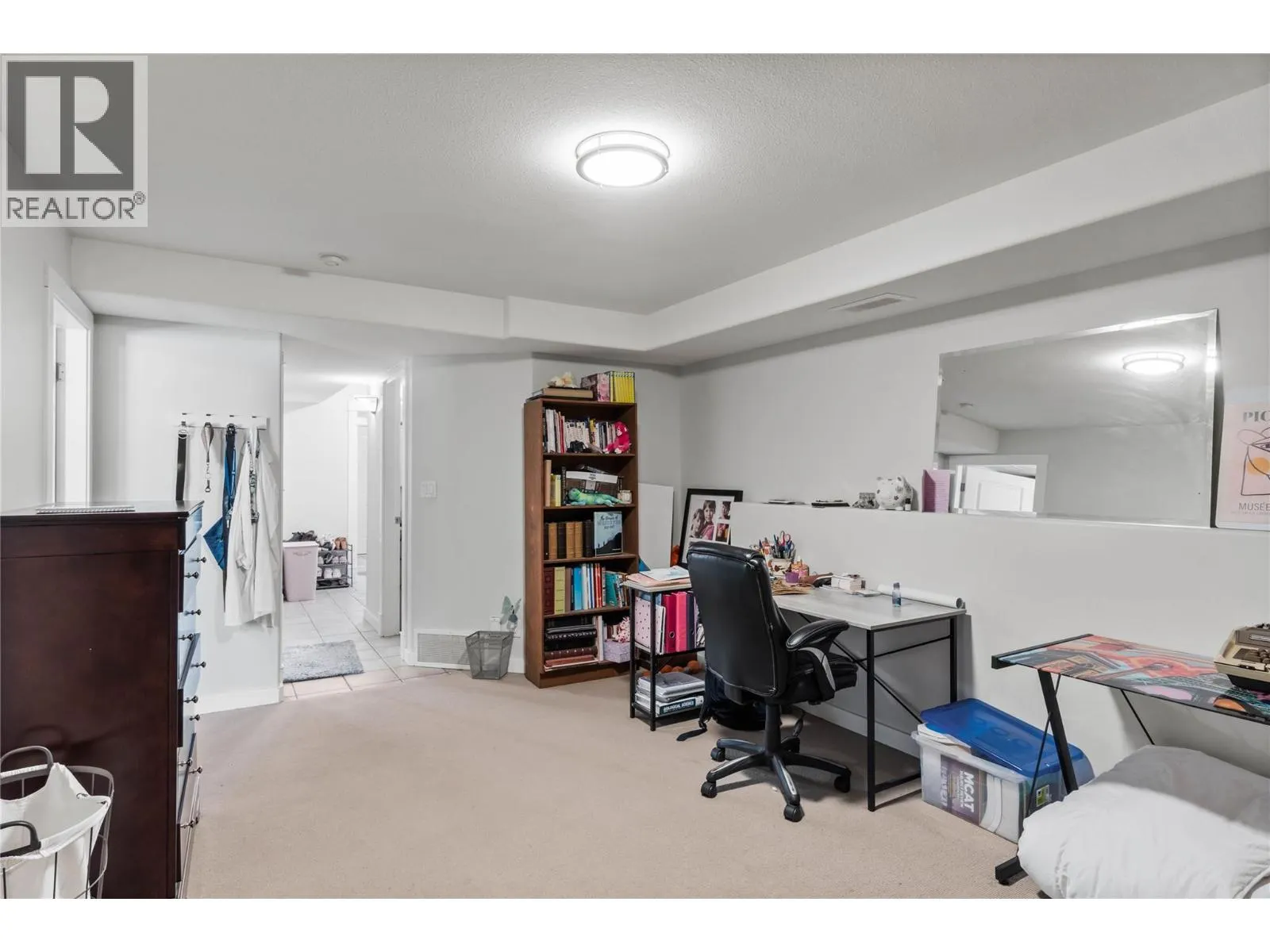 1218 RAVEN Drive