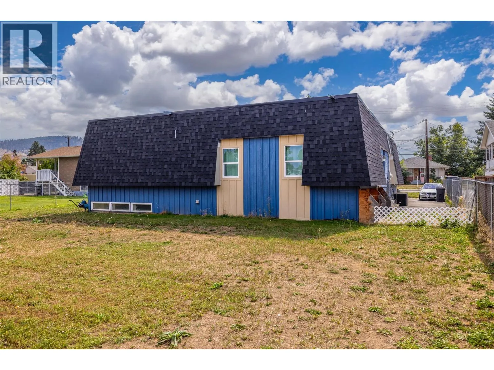 290 Leathead Road